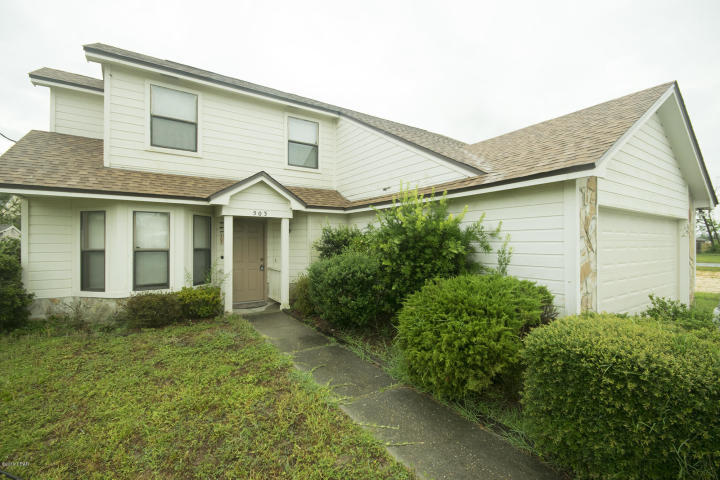 Affordable home in Lynn Haven! Move in Ready! Spacious living room with a great floor plan! The backyard has tons of potential and room to play! Close to schools, shopping and recreational facilities! This home received minimal hurricane damage and has been repaired. With some TLC, this could be your perfect place to call home!