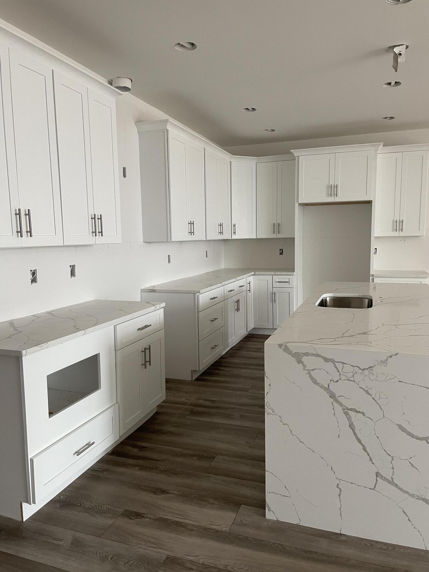 BEAR CREEK COTTAGES - Residential