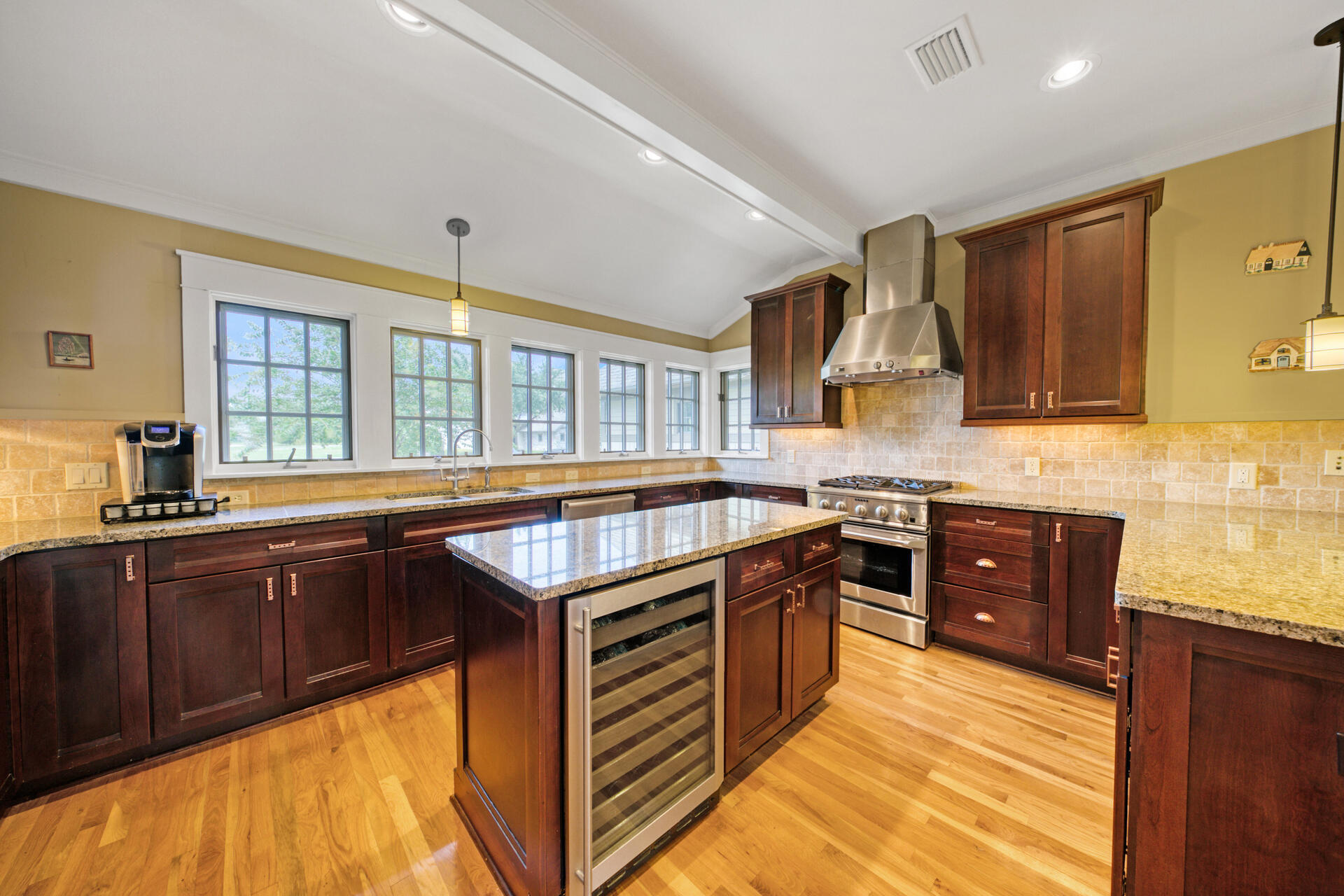 WILD HERON - Residential