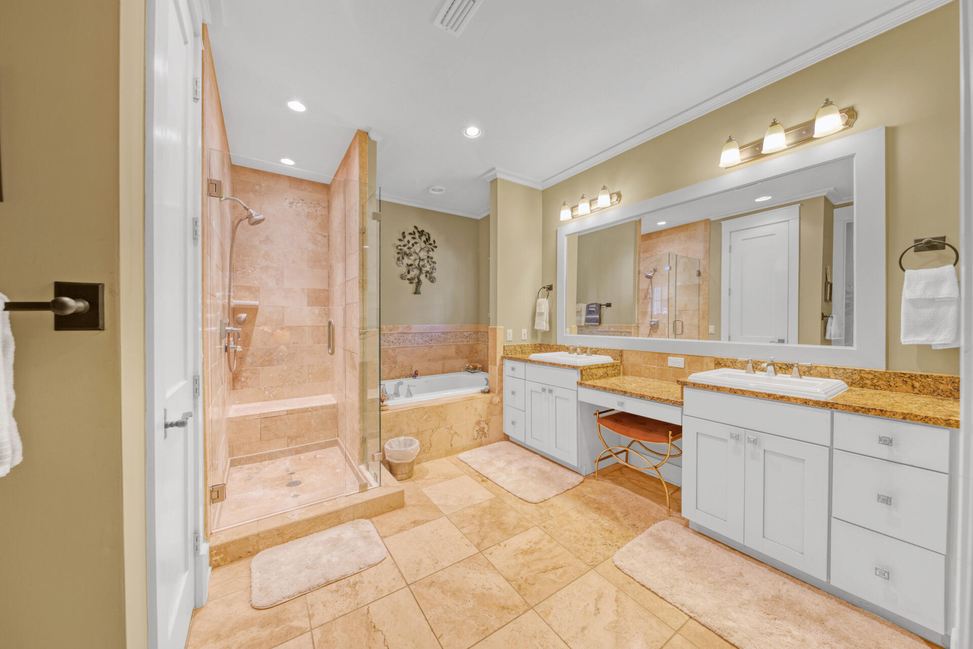 WILD HERON - Residential