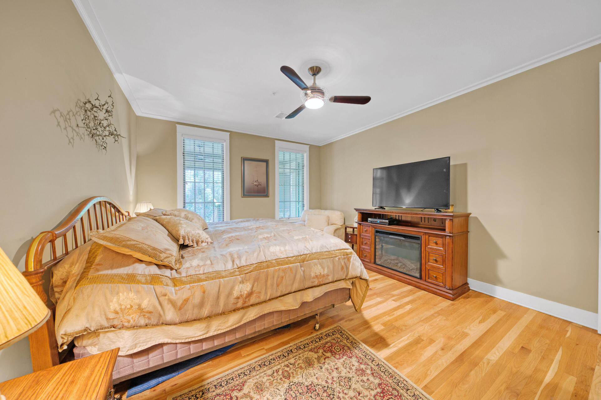 WILD HERON - Residential