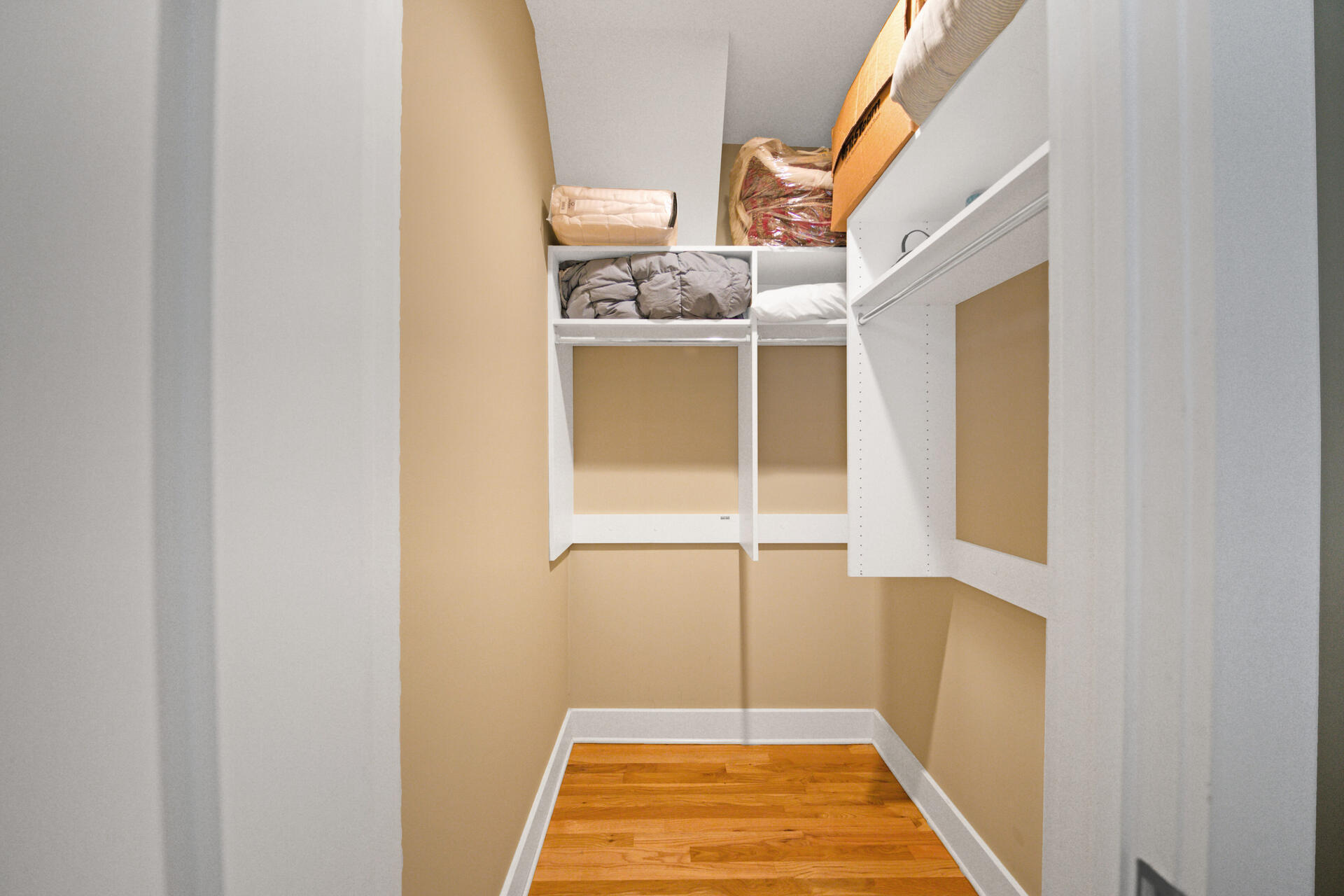 WILD HERON - Residential