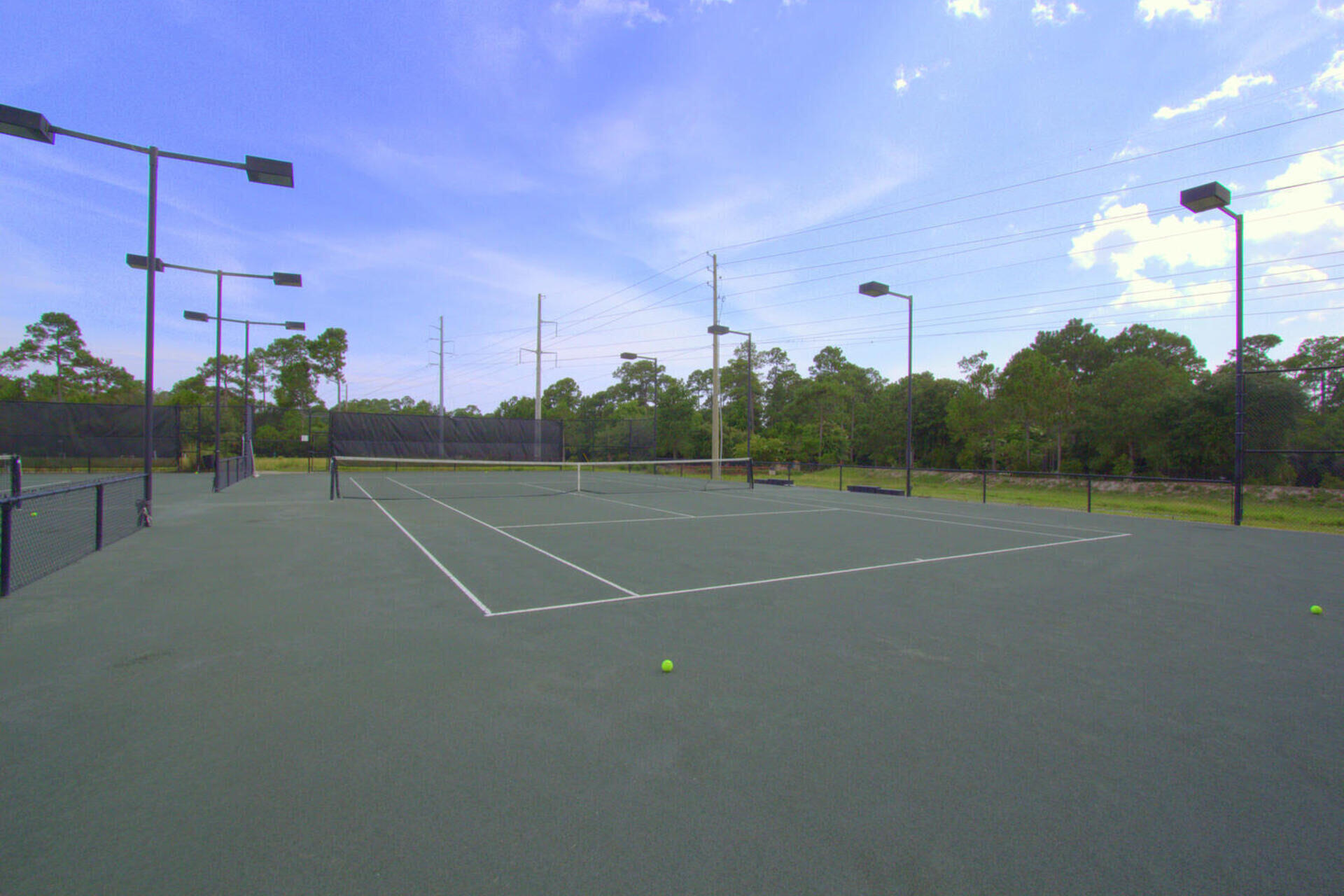 WILD HERON - Residential