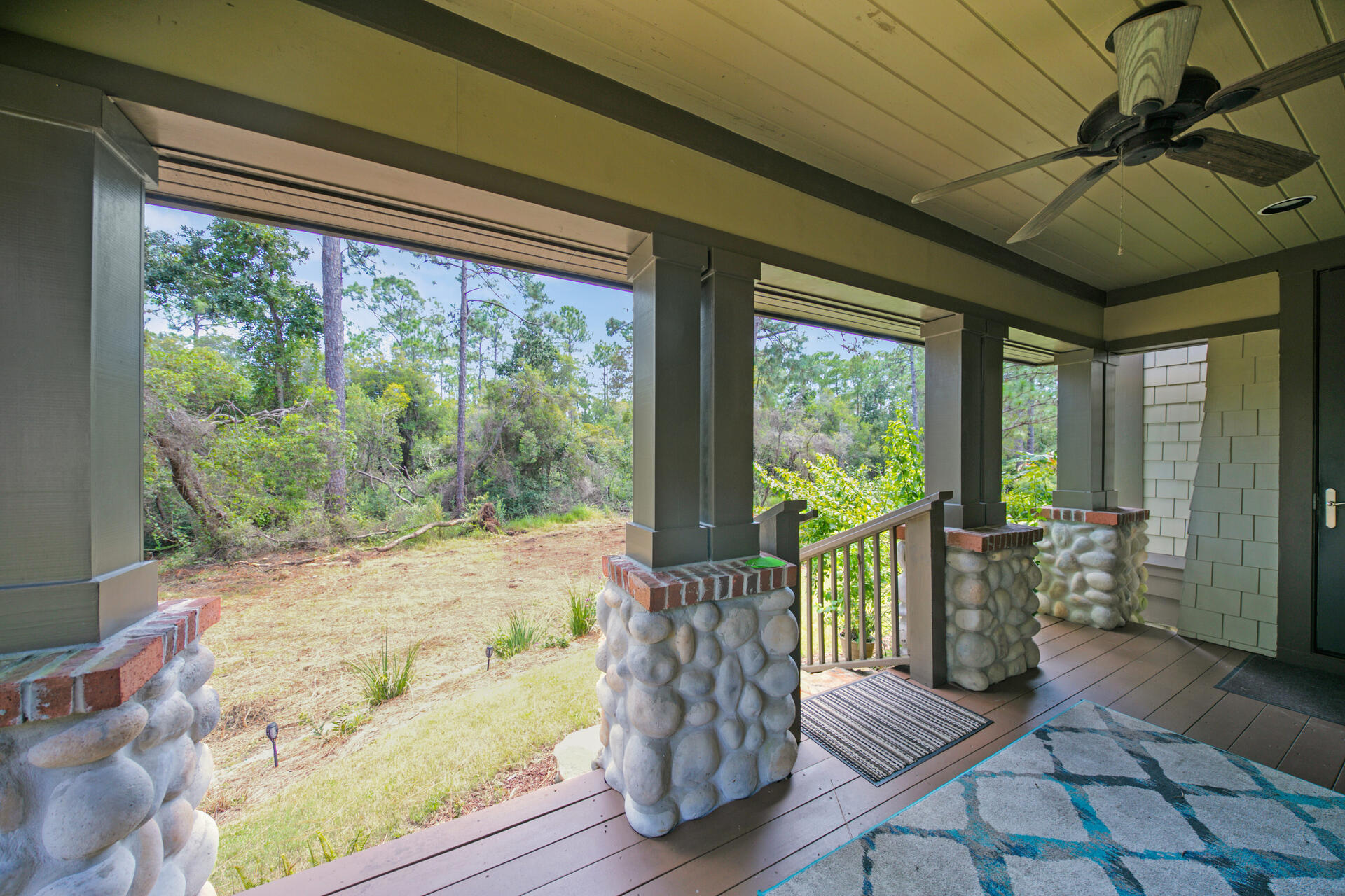 WILD HERON - Residential