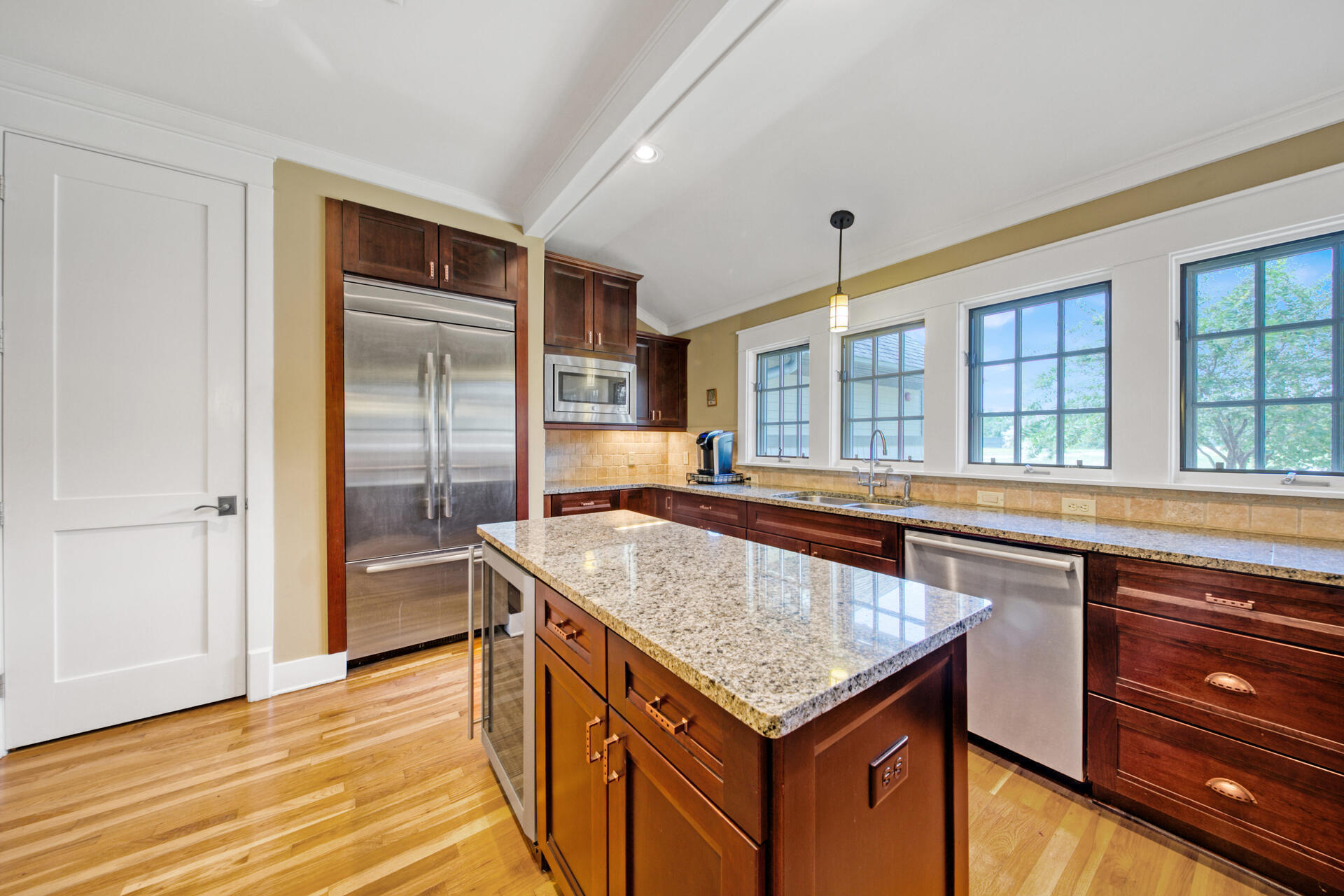 WILD HERON - Residential