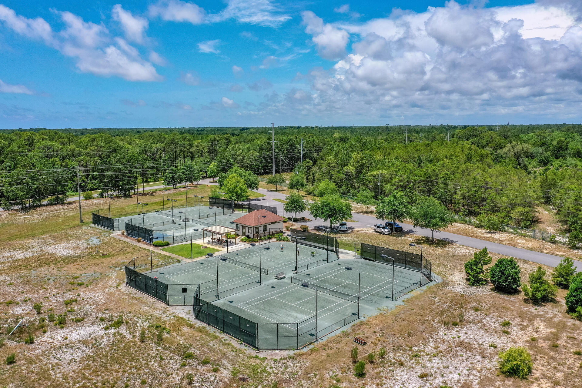 WILD HERON - Residential