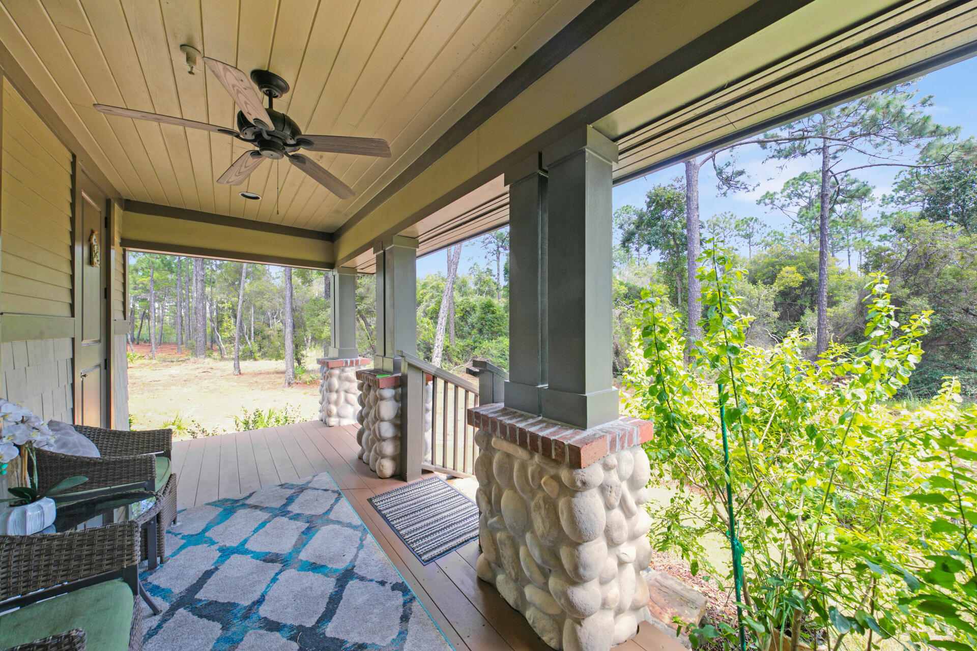 WILD HERON - Residential