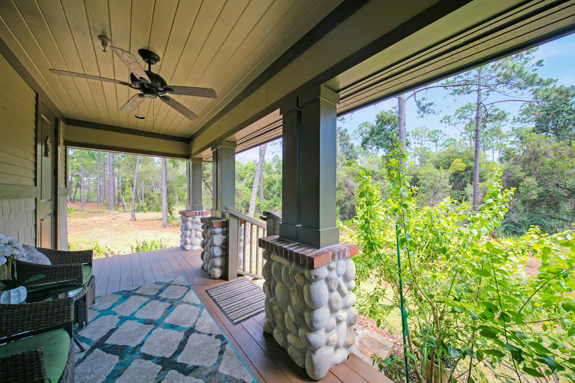 WILD HERON - Residential