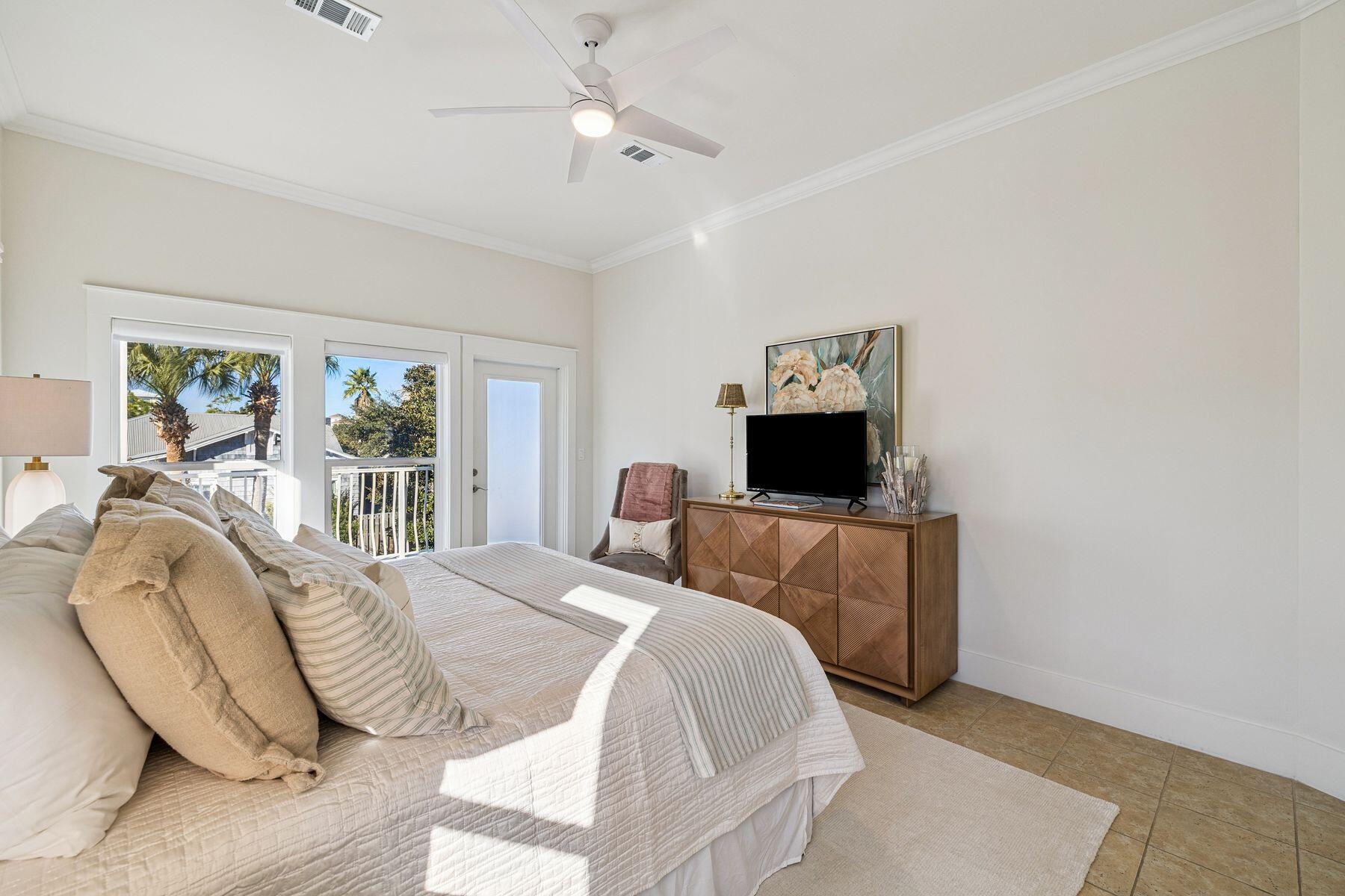 BLUE MOUNTAIN BEACH - Residential