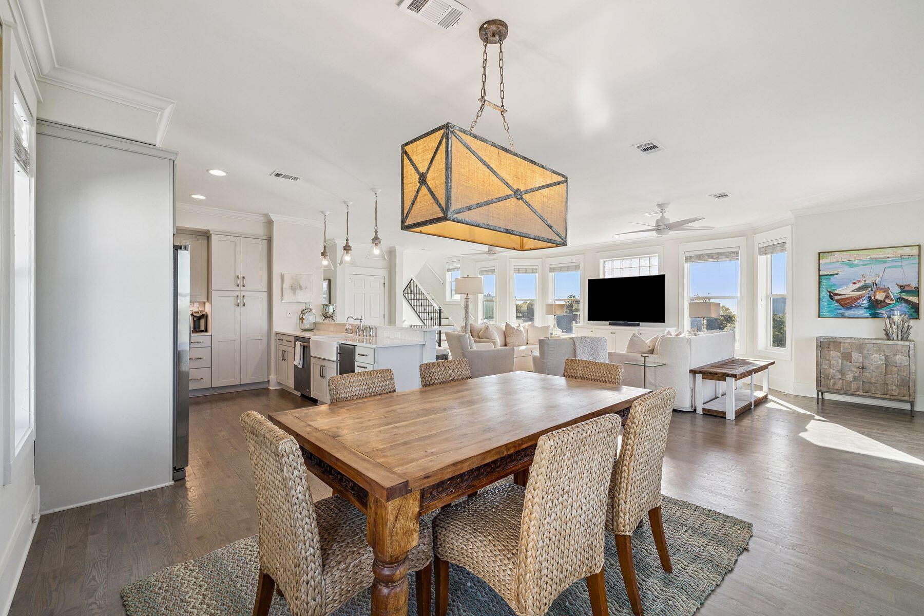 BLUE MOUNTAIN BEACH - Residential