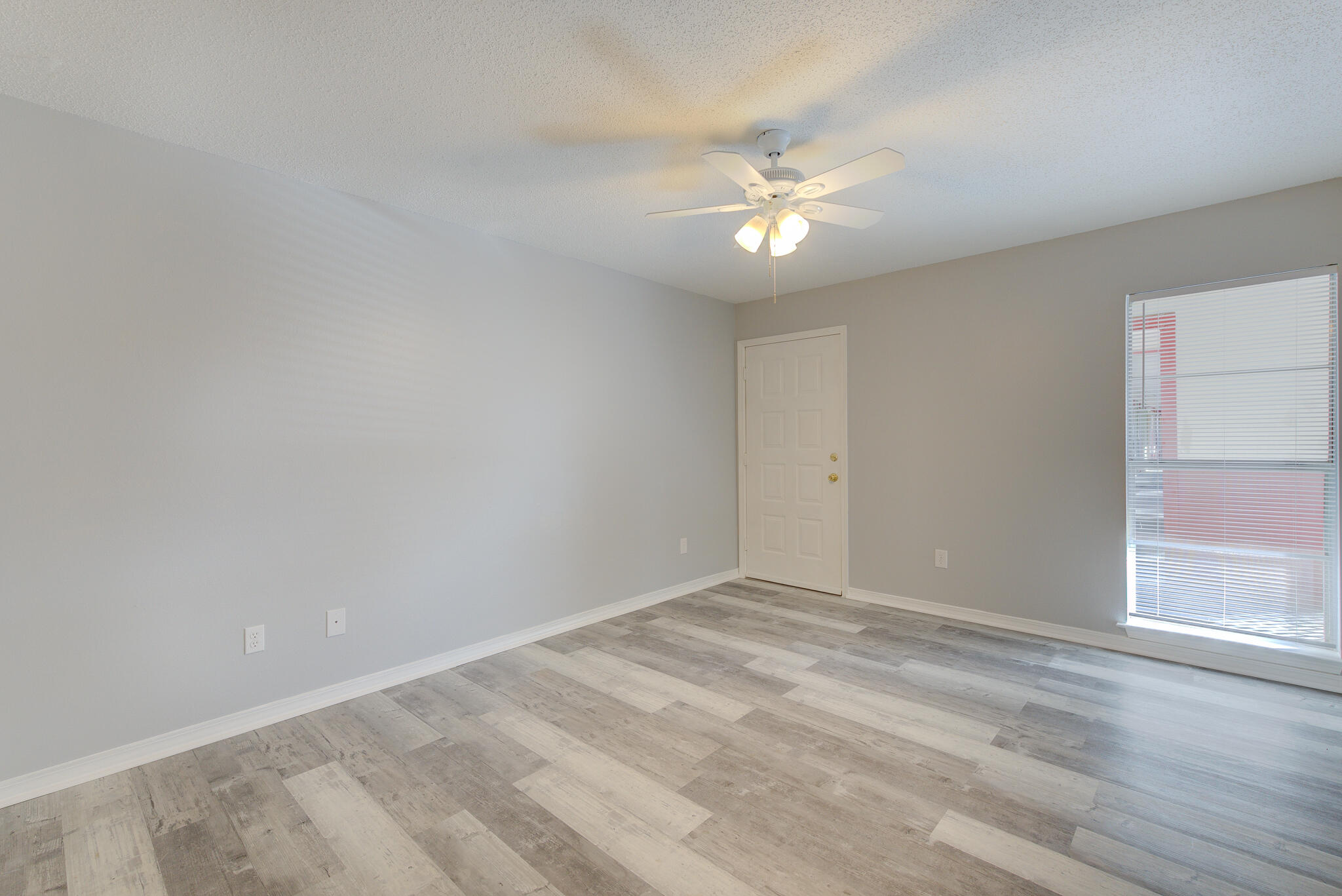 PIER ONE CONDO - Residential