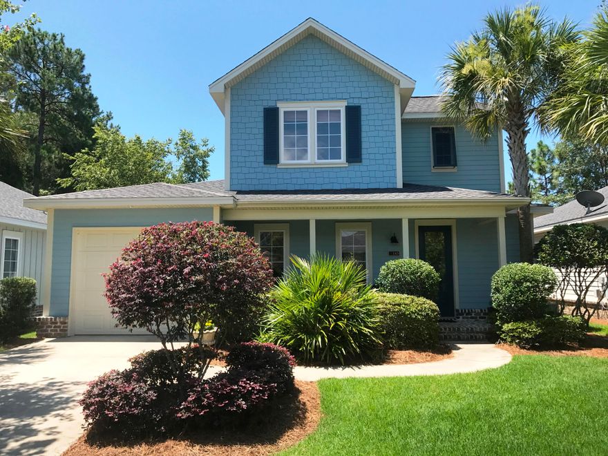 RARE Exterior location in CSV! This beautiful well-kept home enjoys 3brs, 2.5 bth, screened back porch & one-car garage. Perimeter location allows for a private backyard for the kids &/or Fido. Backyard is fenced-in too! Greeted w/a foyer entry, this ''L'' shaped, open floor plan creates separate living & dining areas. Kitchen boasts all-wood cabinetry, granite countertops & stainless steel appliances w/a pantry-laundry combo rm. Large master bedroom is located on the 1st floor w/2nd & 3rd rooms located upstairs. These bedrooms are also very spacious & share a ''Jack n Jill'' bathroom. New laminate flooring upstairs & the 3rd bedroom has a built-in work area/desk. HOA maintains all lawn service, pool, exercise room, dog park, etc. Come & see everything this wonderful home has to offer!