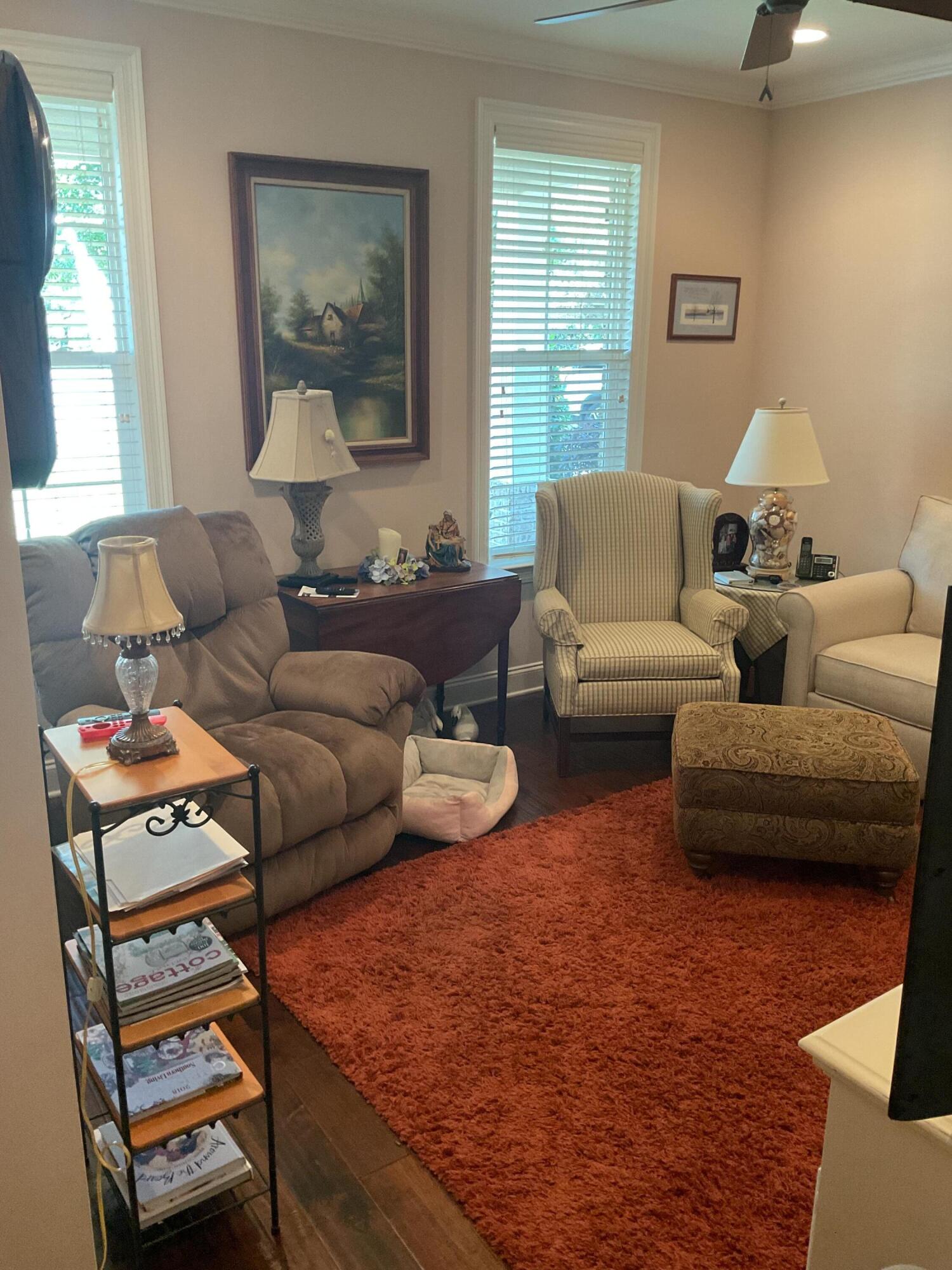THE STABLES AT ROCKY BAYOU - Residential Lease