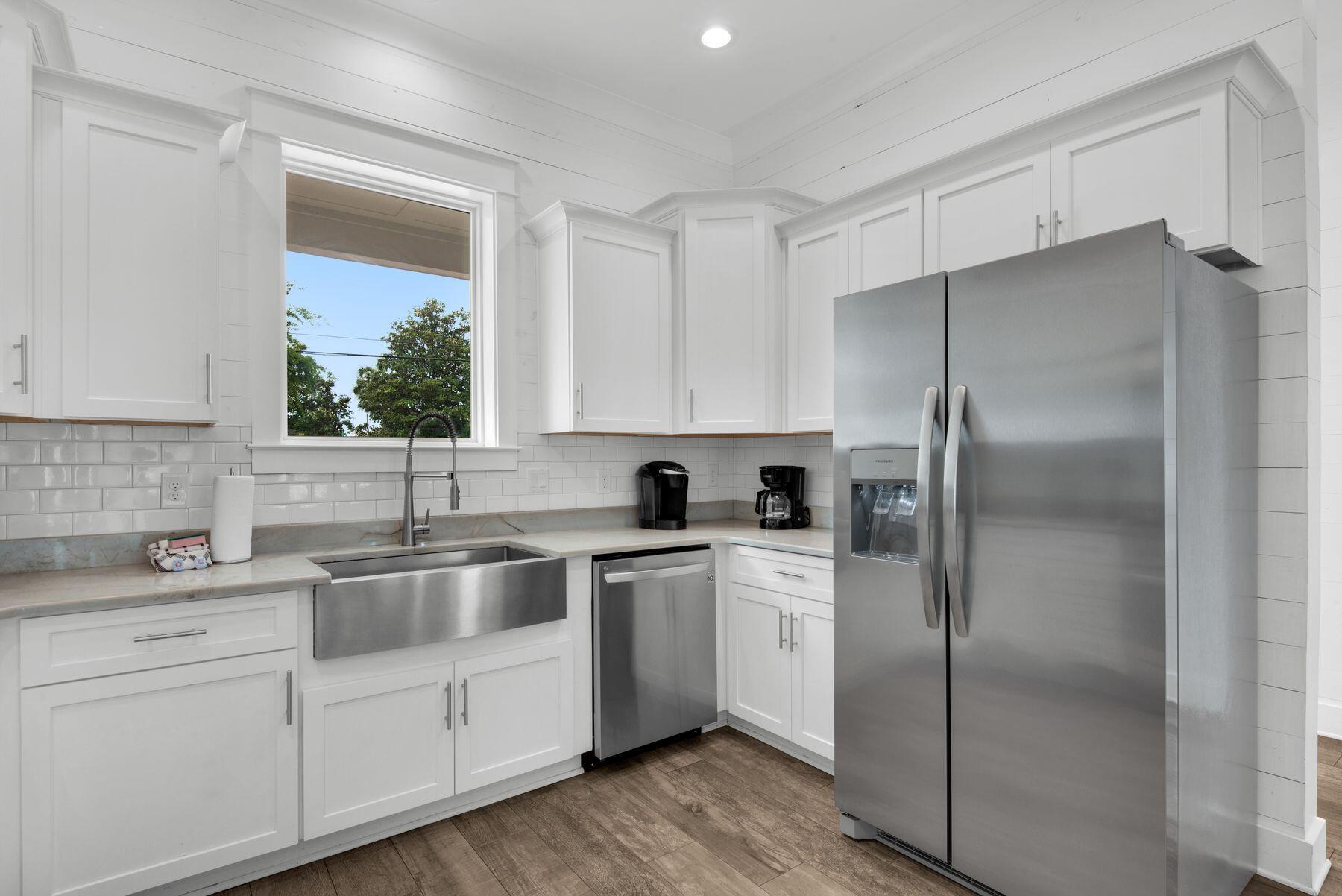 CRYSTAL BEACH - Residential
