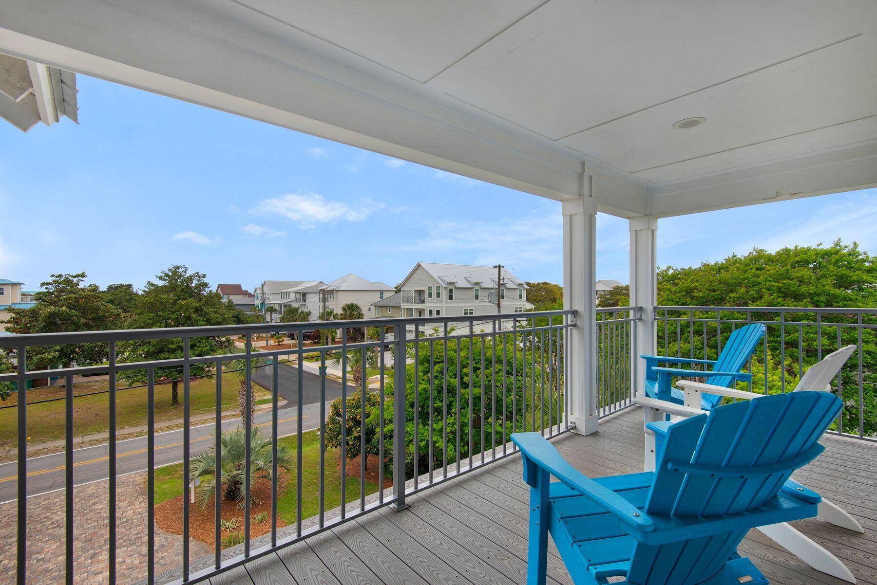 CRYSTAL BEACH - Residential