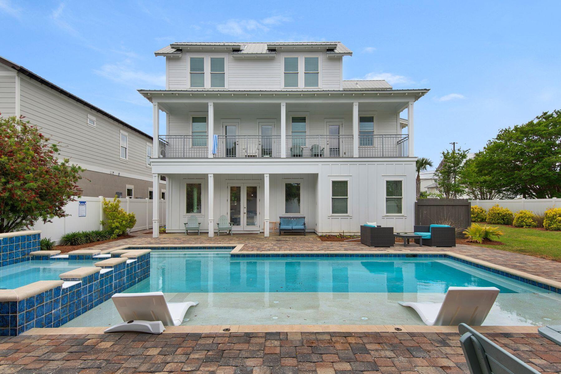 CRYSTAL BEACH - Residential