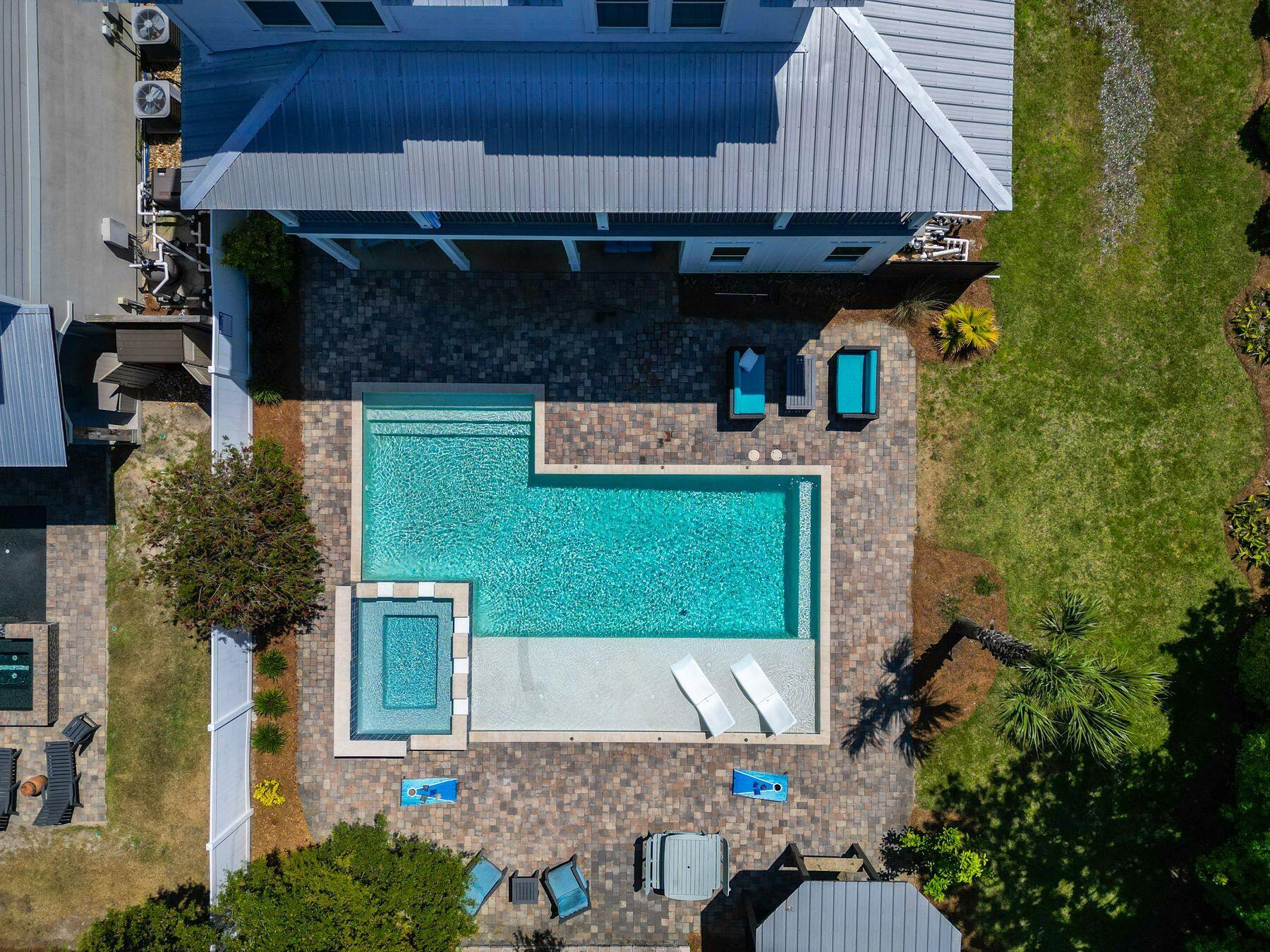 CRYSTAL BEACH - Residential
