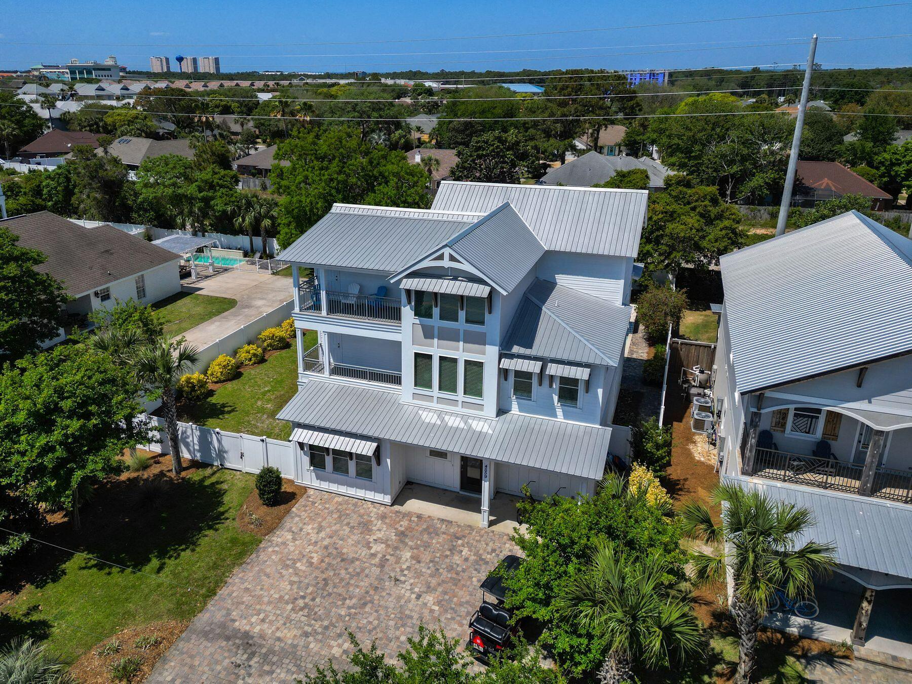 CRYSTAL BEACH - Residential