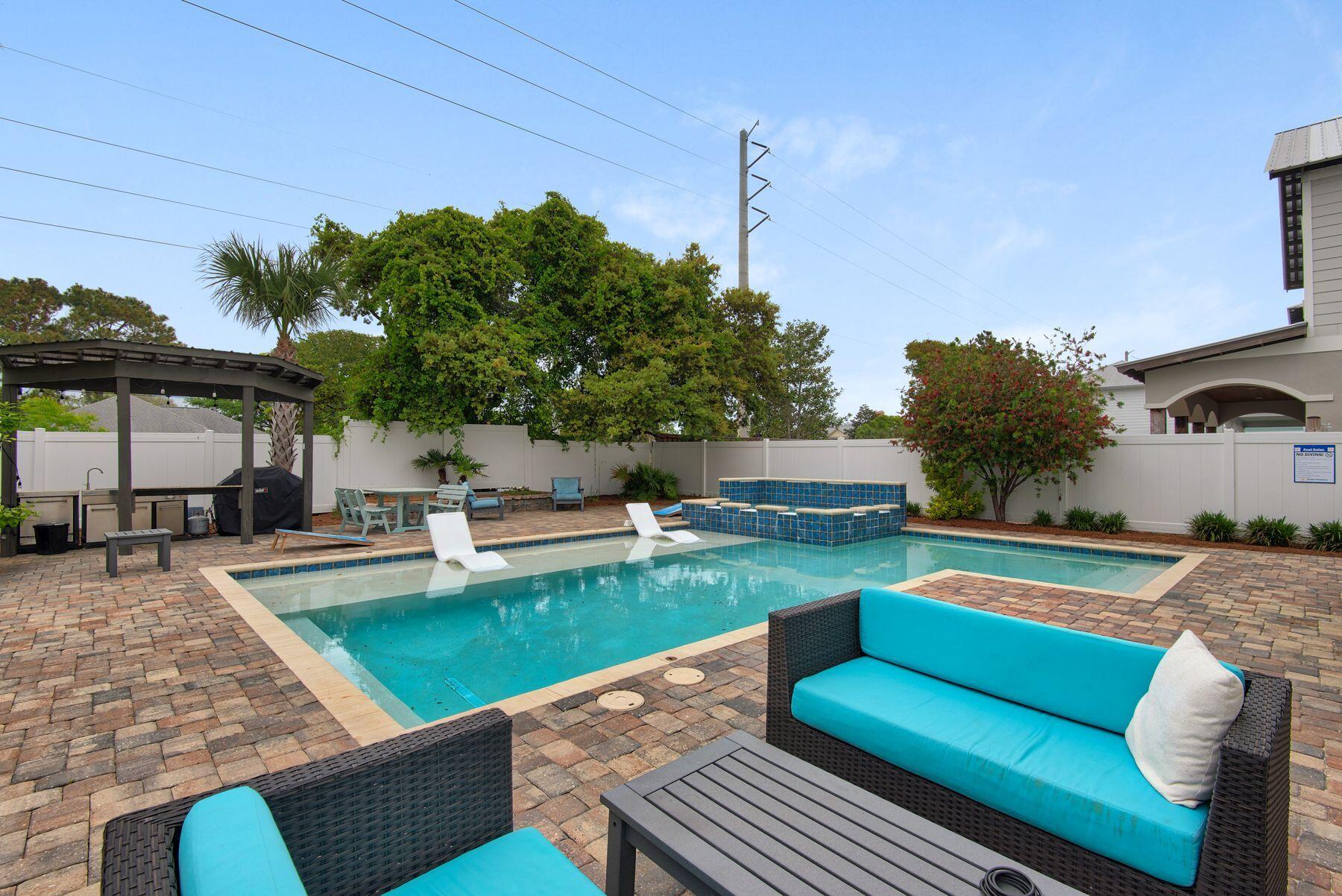 CRYSTAL BEACH - Residential