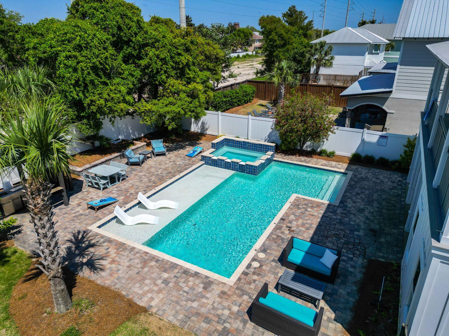 CRYSTAL BEACH - Residential