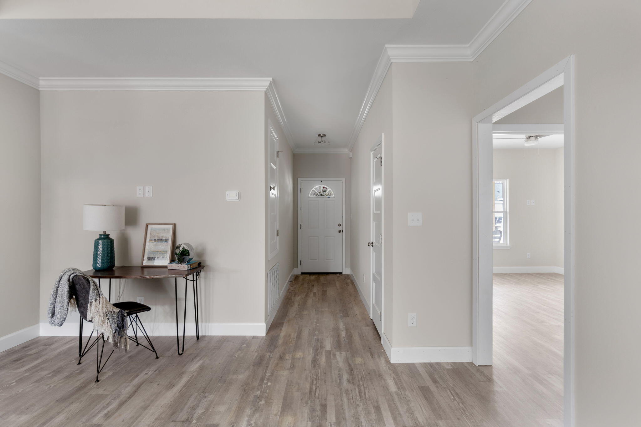 CRESCENT SHORES - Residential