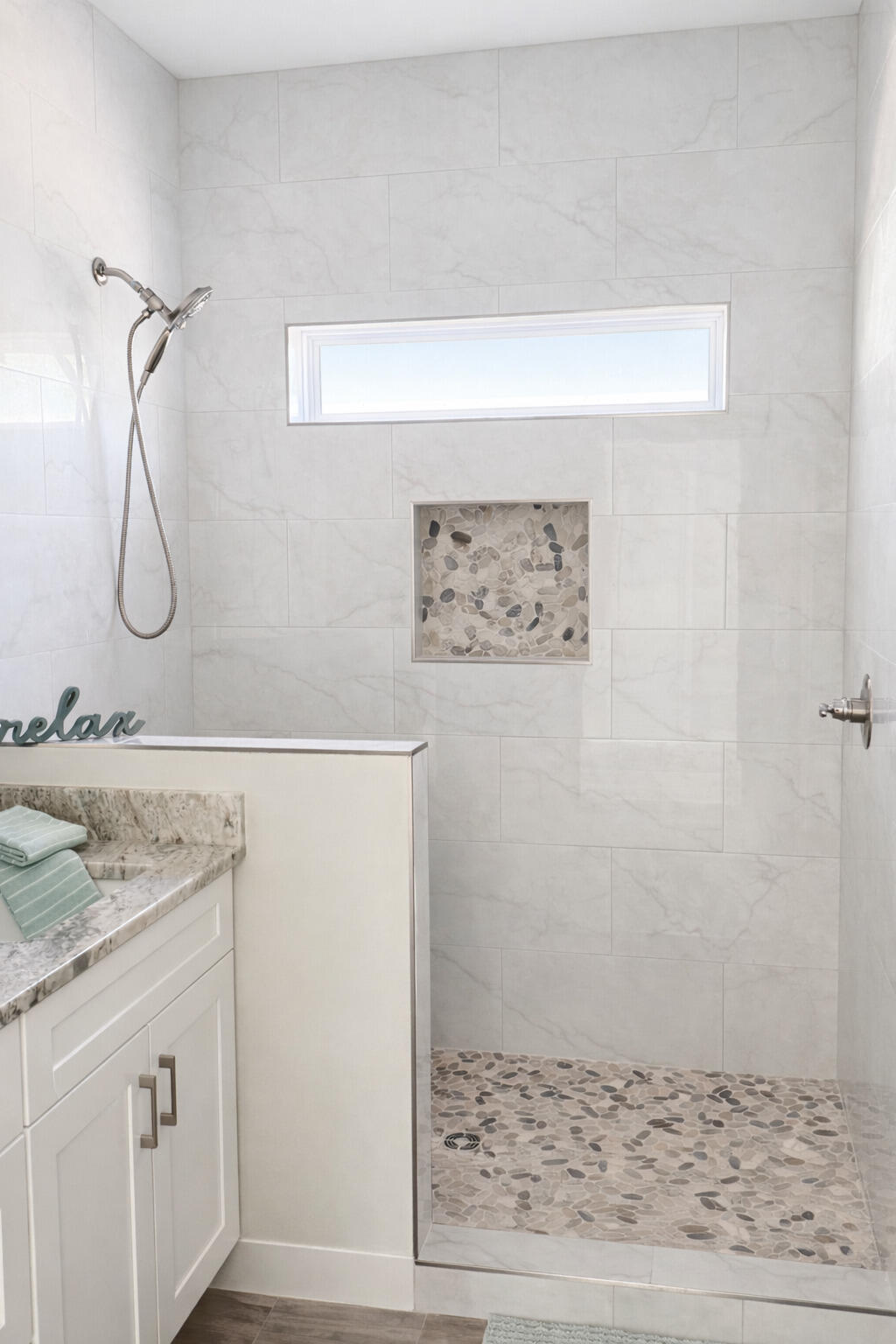 CRESCENT SHORES - Residential