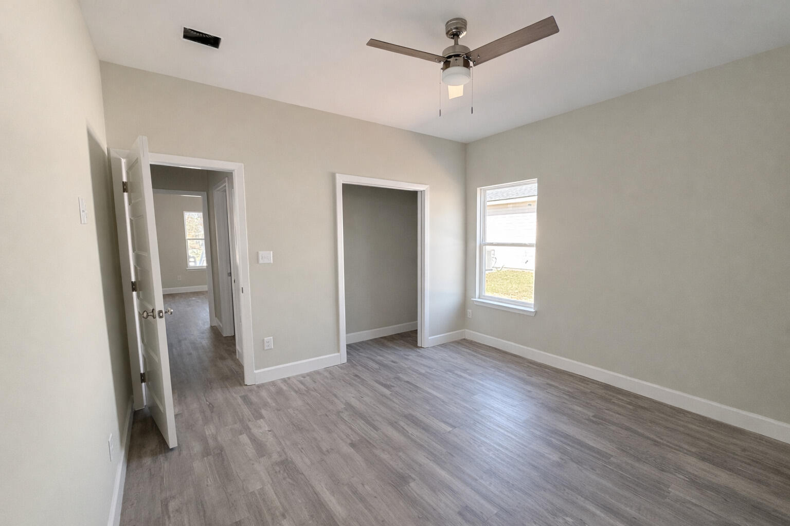 CRESCENT SHORES - Residential