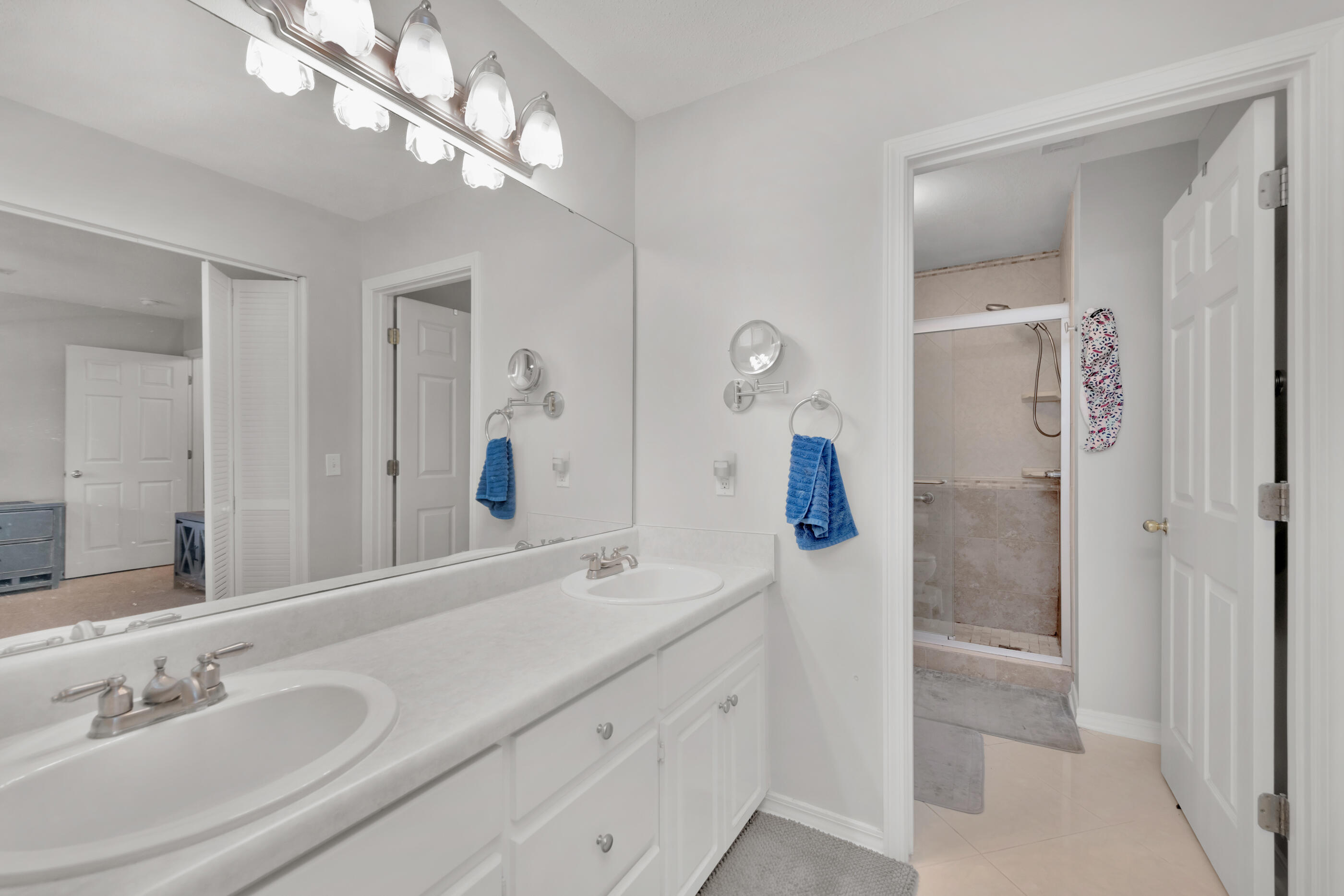 CHEROKEE BEND S/D PH 2 - Residential