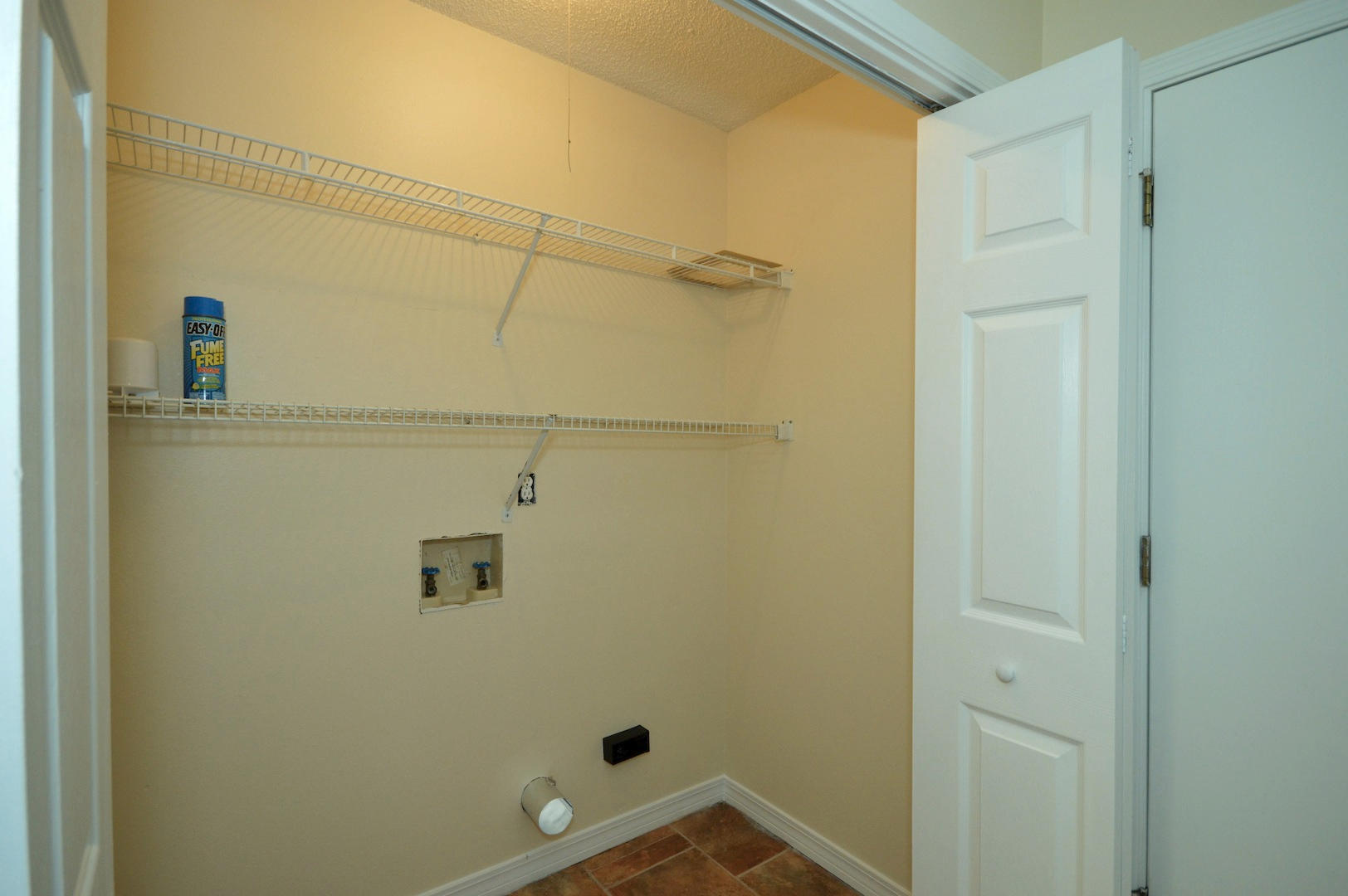 COUNTRY BREEZE ESTATES - Residential