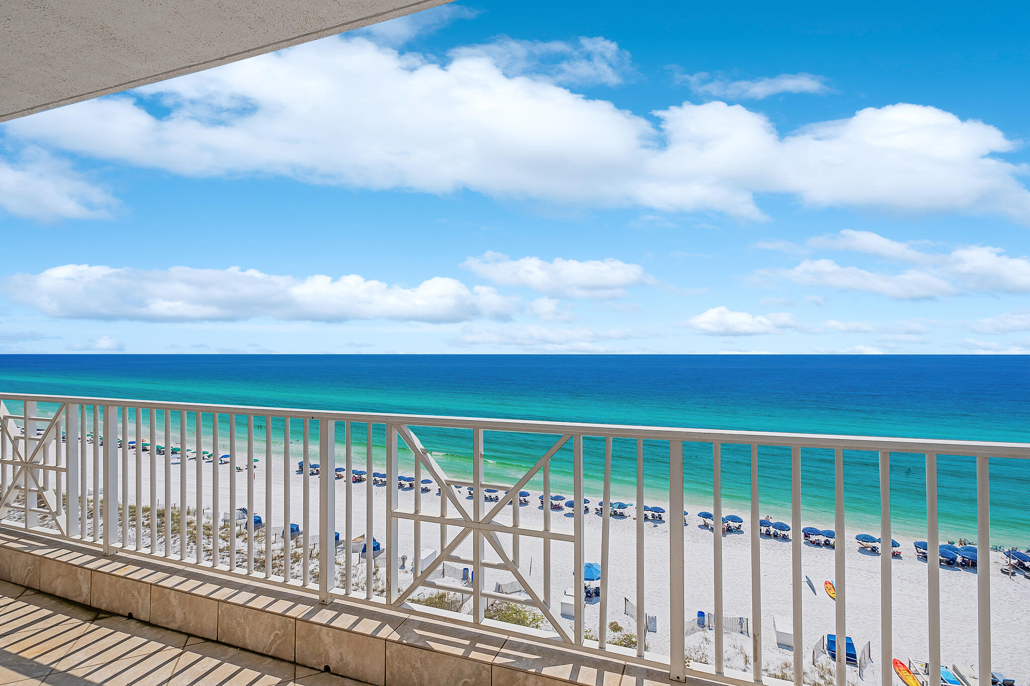 INN AT CRYSTAL BEACH (SUMMERCHASE CONDO) - Residential