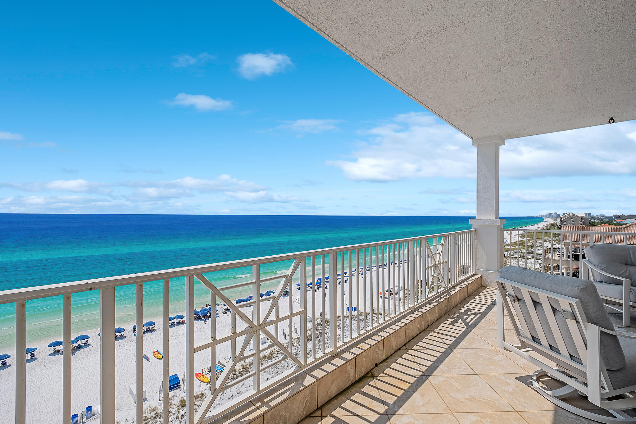 INN AT CRYSTAL BEACH (SUMMERCHASE CONDO) - Residential