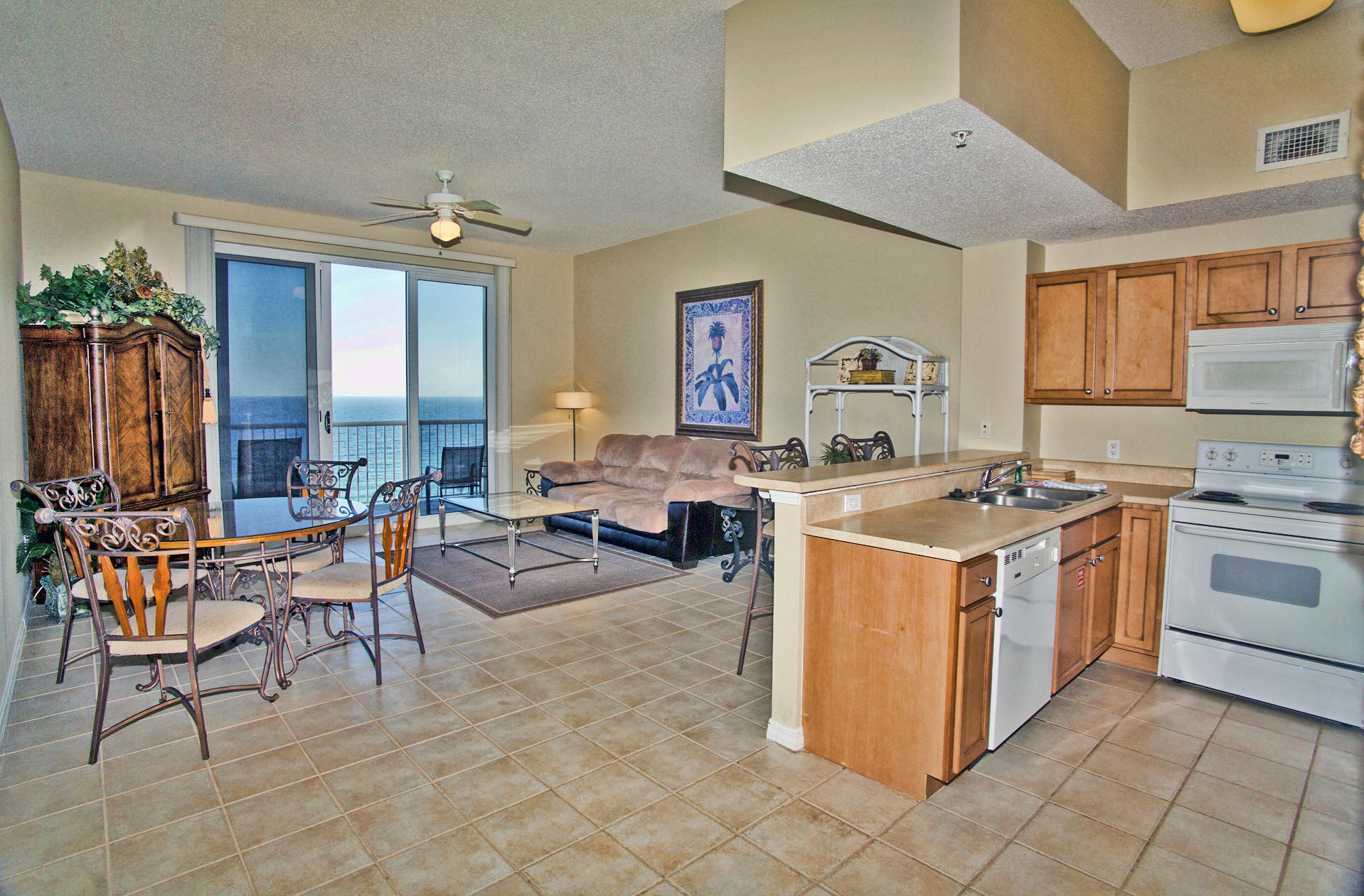 THE INN AT SUMMERWIND - Residential