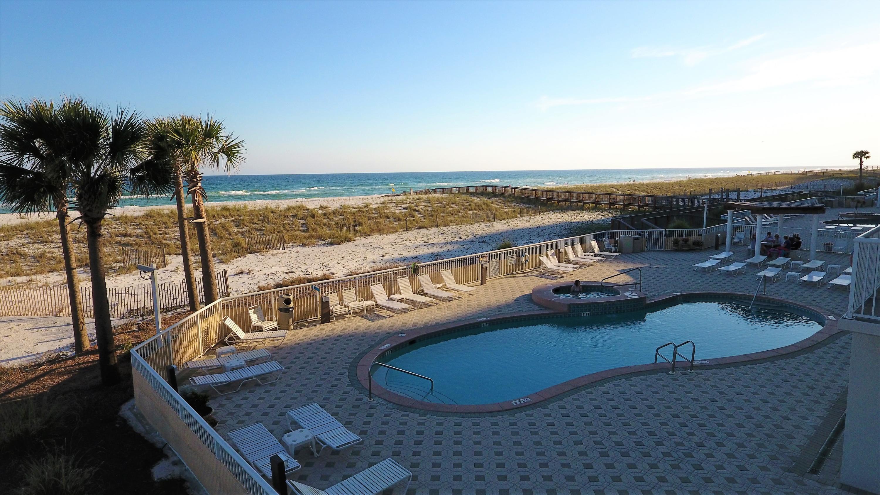 THE INN AT SUMMERWIND - Residential