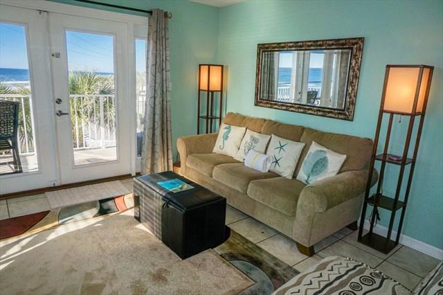 SUMMERSPELL CONDO - Residential