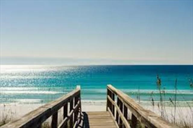 SUMMERSPELL CONDO - Residential