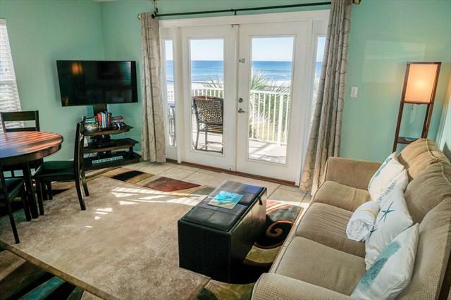 SUMMERSPELL CONDO - Residential