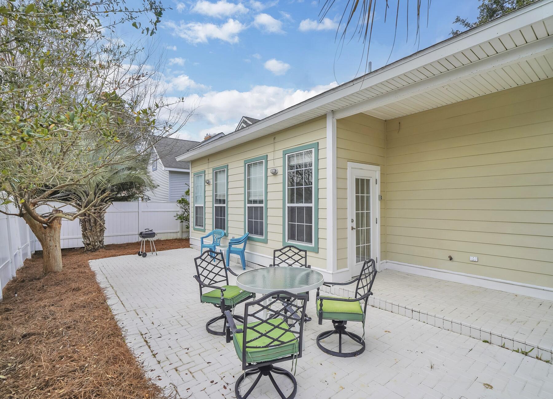 SOVEREIGN ISLE S/D - Residential