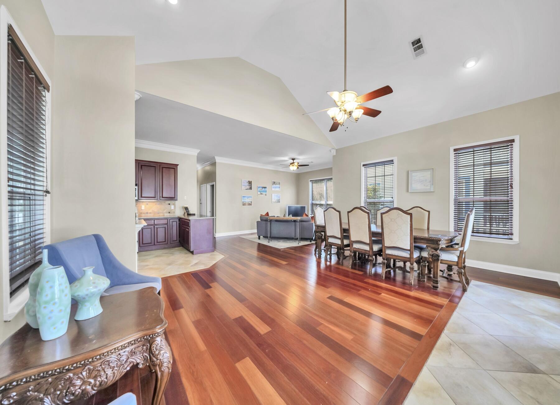 SOVEREIGN ISLE S/D - Residential