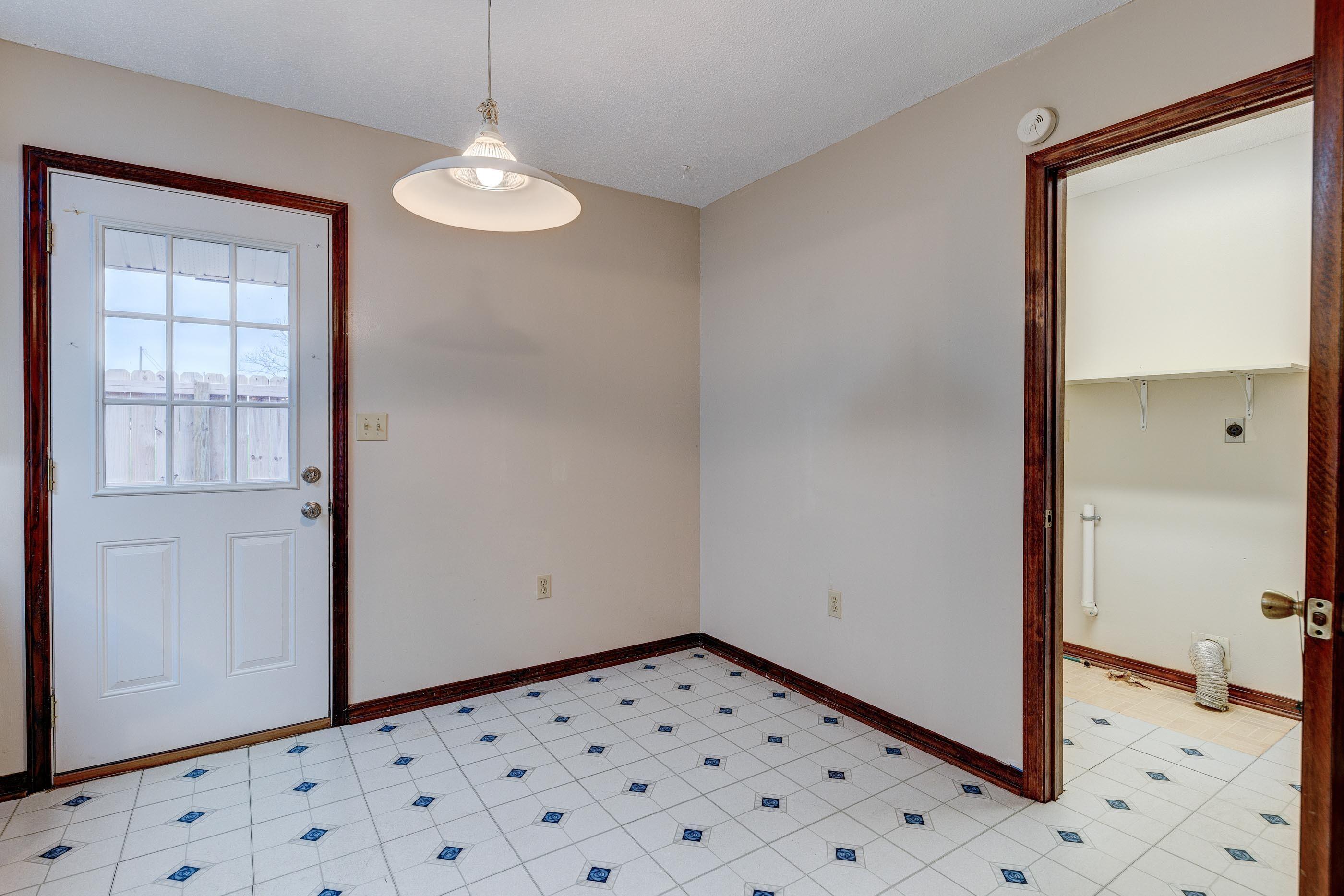 BAKER LAND CO ADDN TO BAKER - Residential