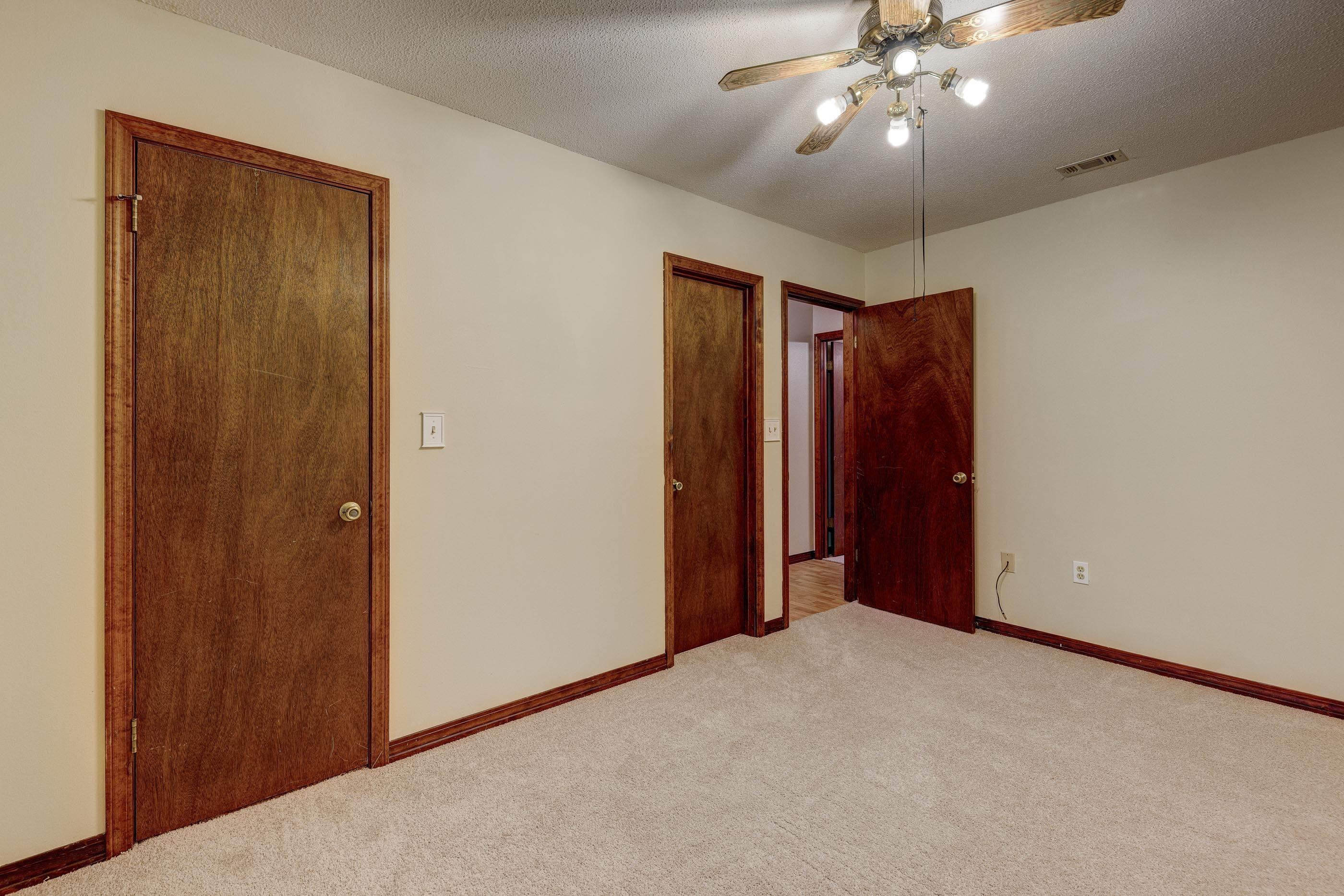 BAKER LAND CO ADDN TO BAKER - Residential