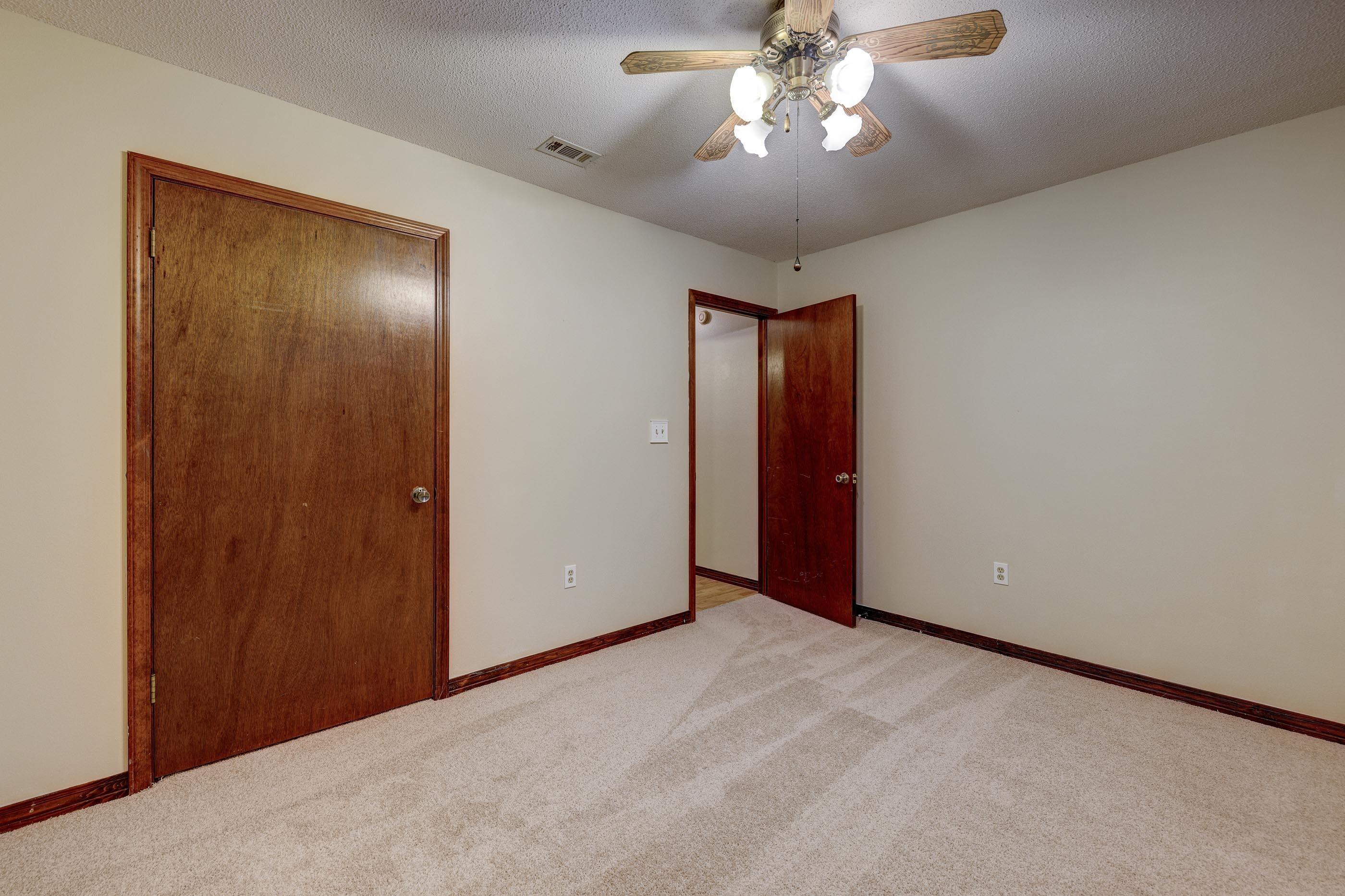 BAKER LAND CO ADDN TO BAKER - Residential