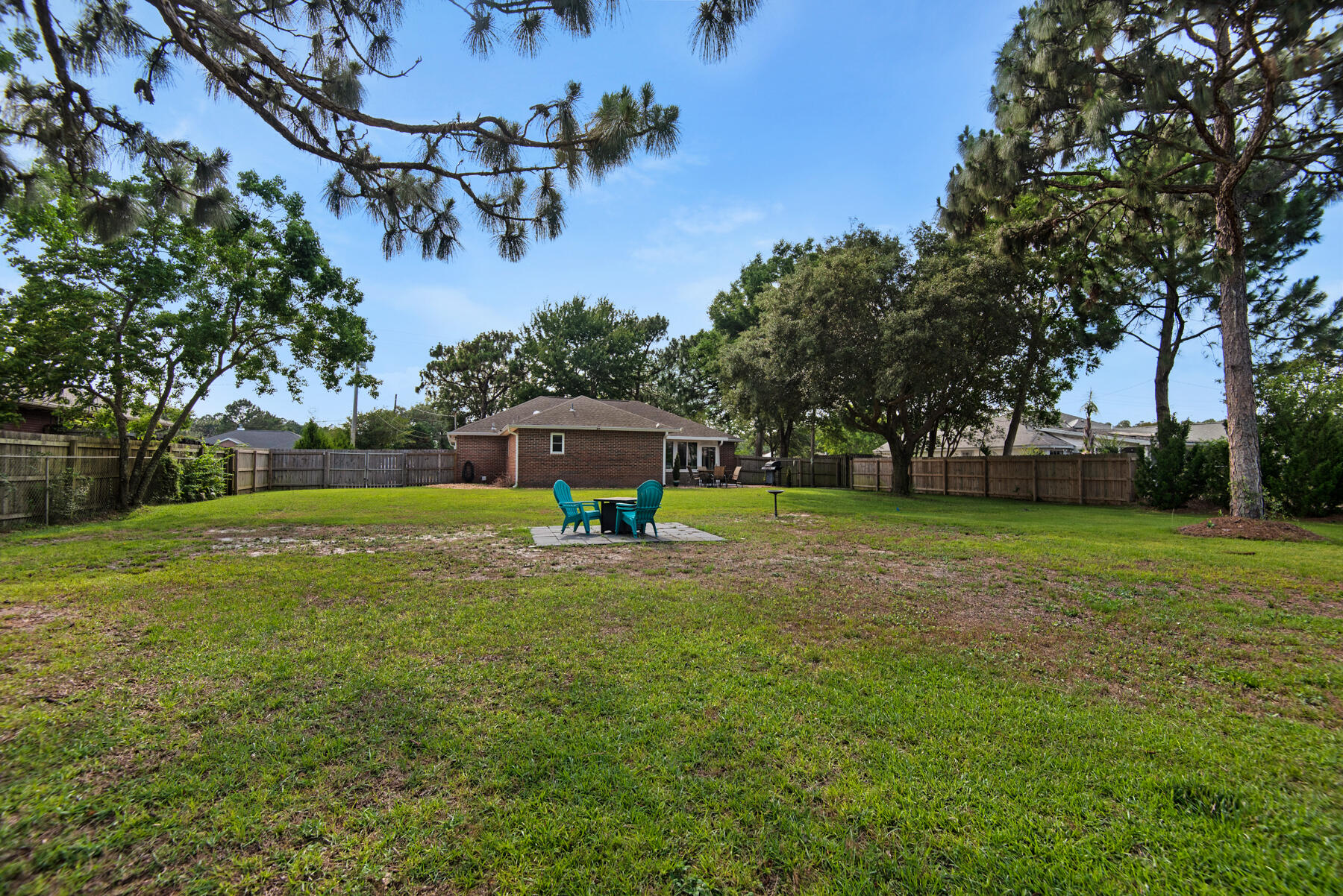 HOLLEY BY THE SEA - Residential