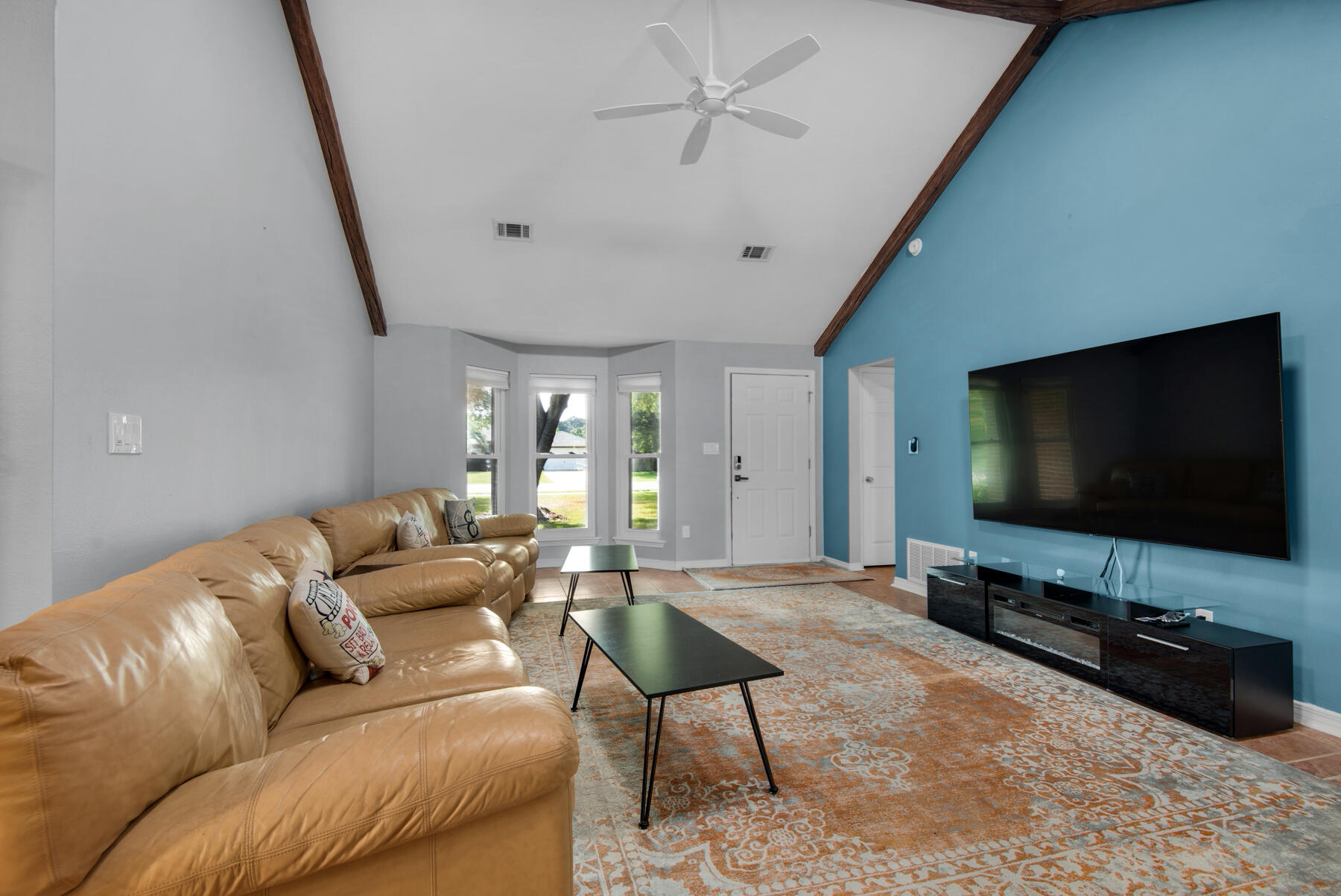 HOLLEY BY THE SEA - Residential