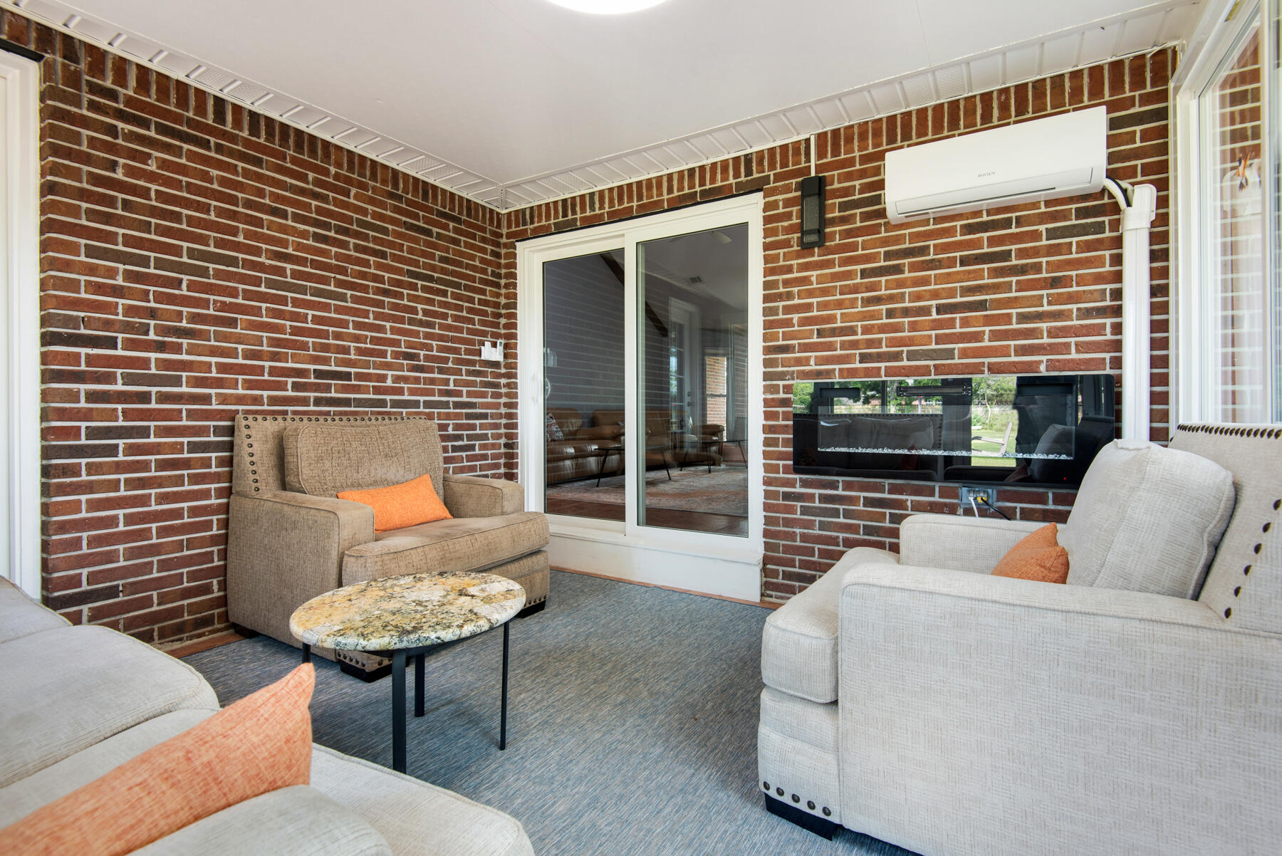 HOLLEY BY THE SEA - Residential