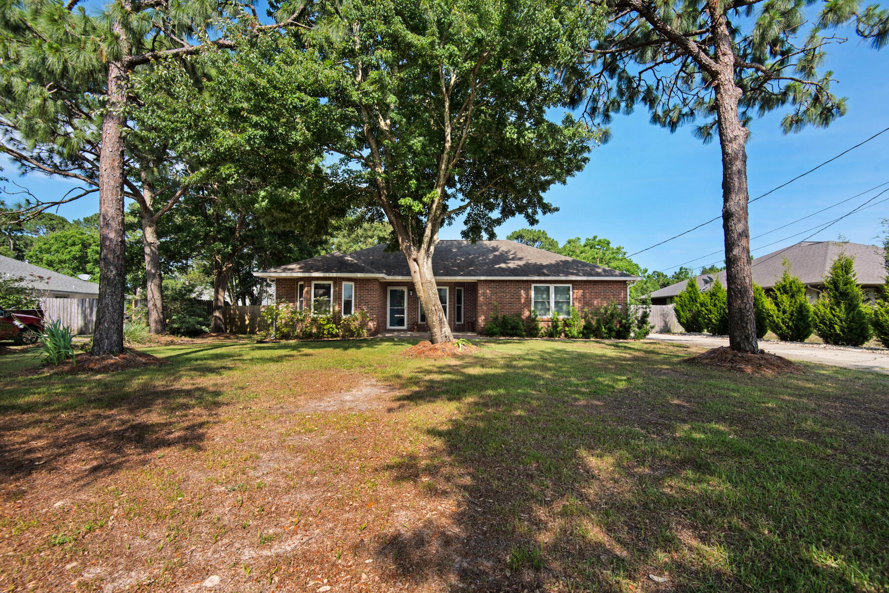 HOLLEY BY THE SEA - Residential