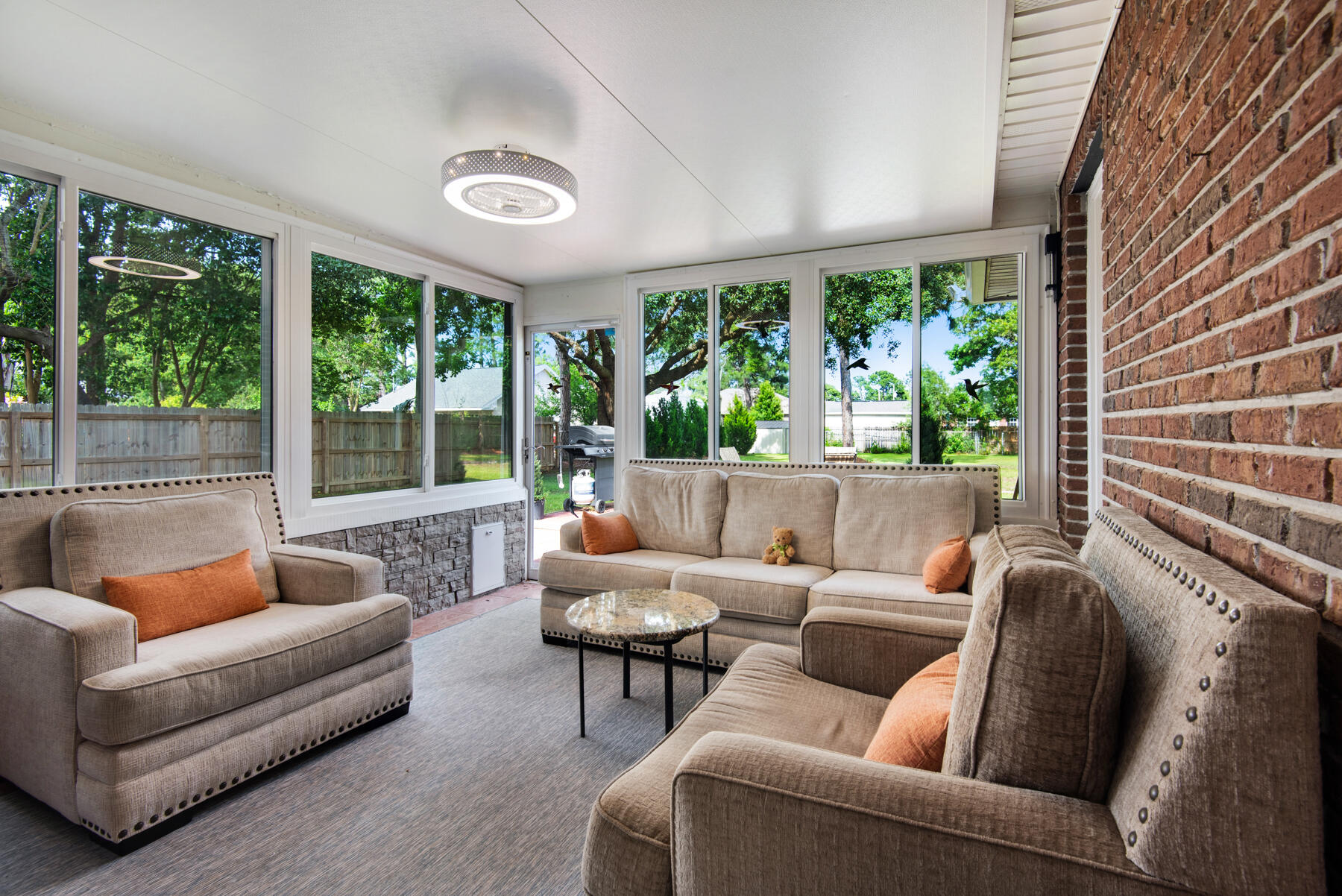 HOLLEY BY THE SEA - Residential