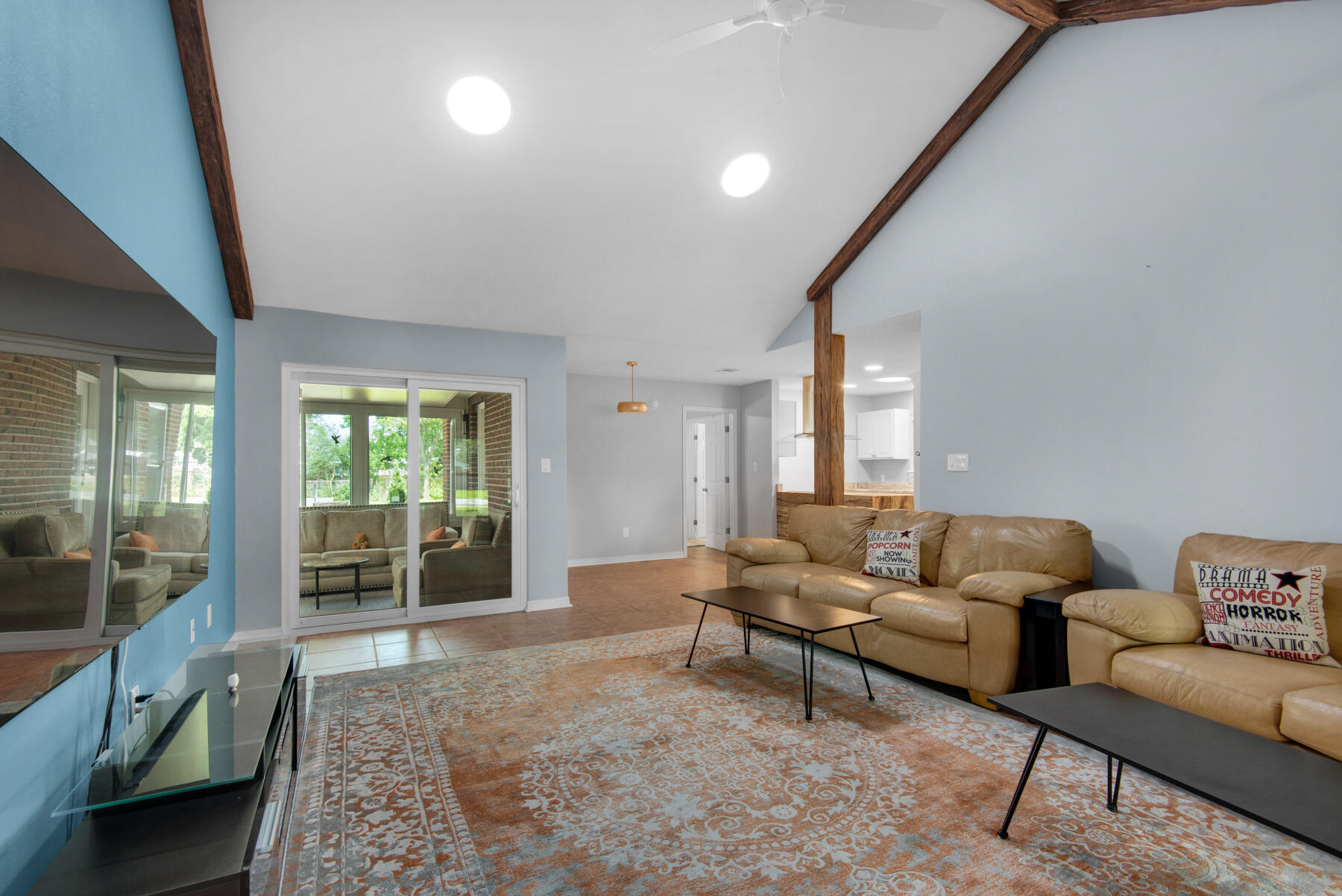 HOLLEY BY THE SEA - Residential