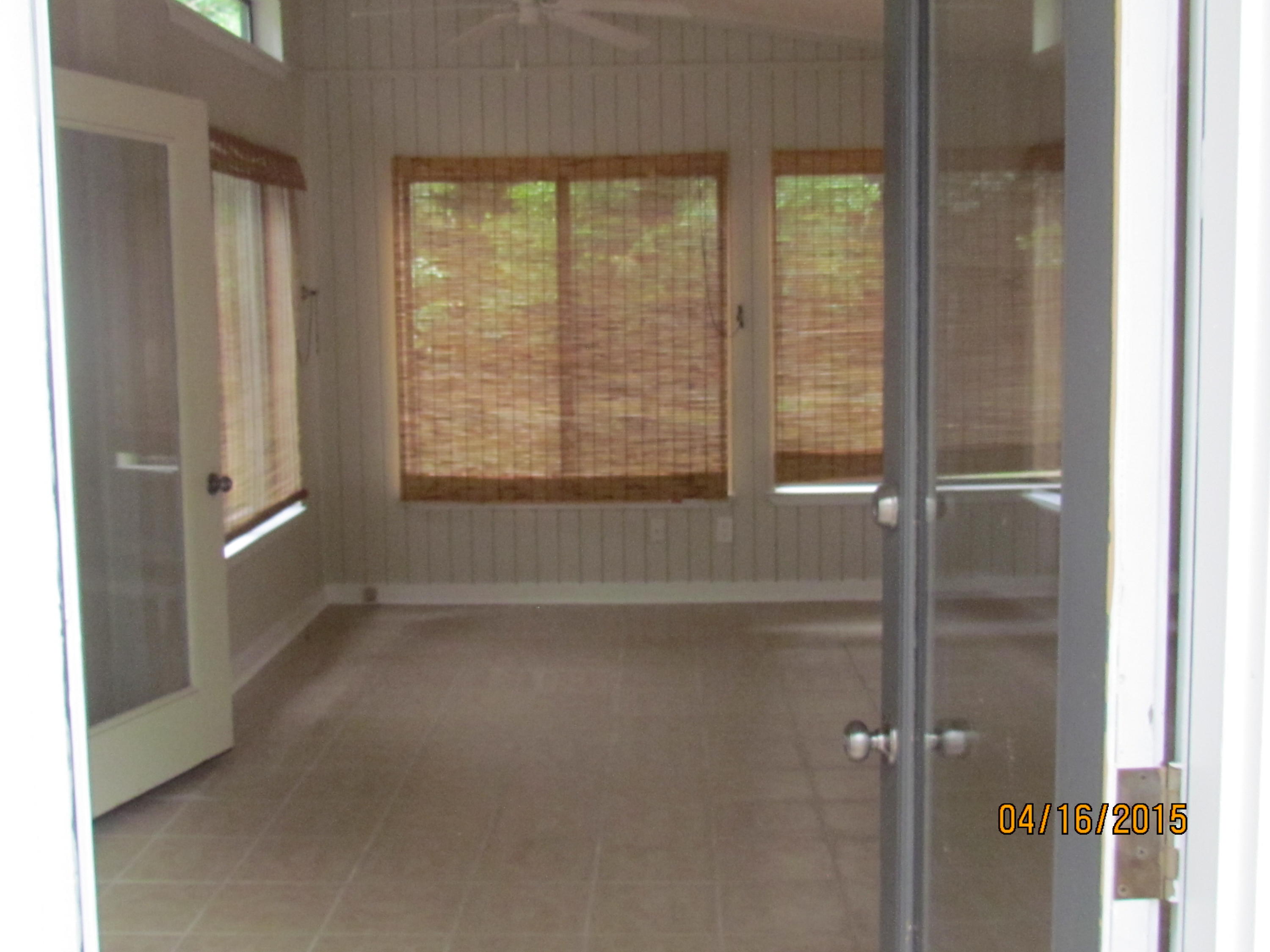 LAKE PIPPIN - Residential Lease