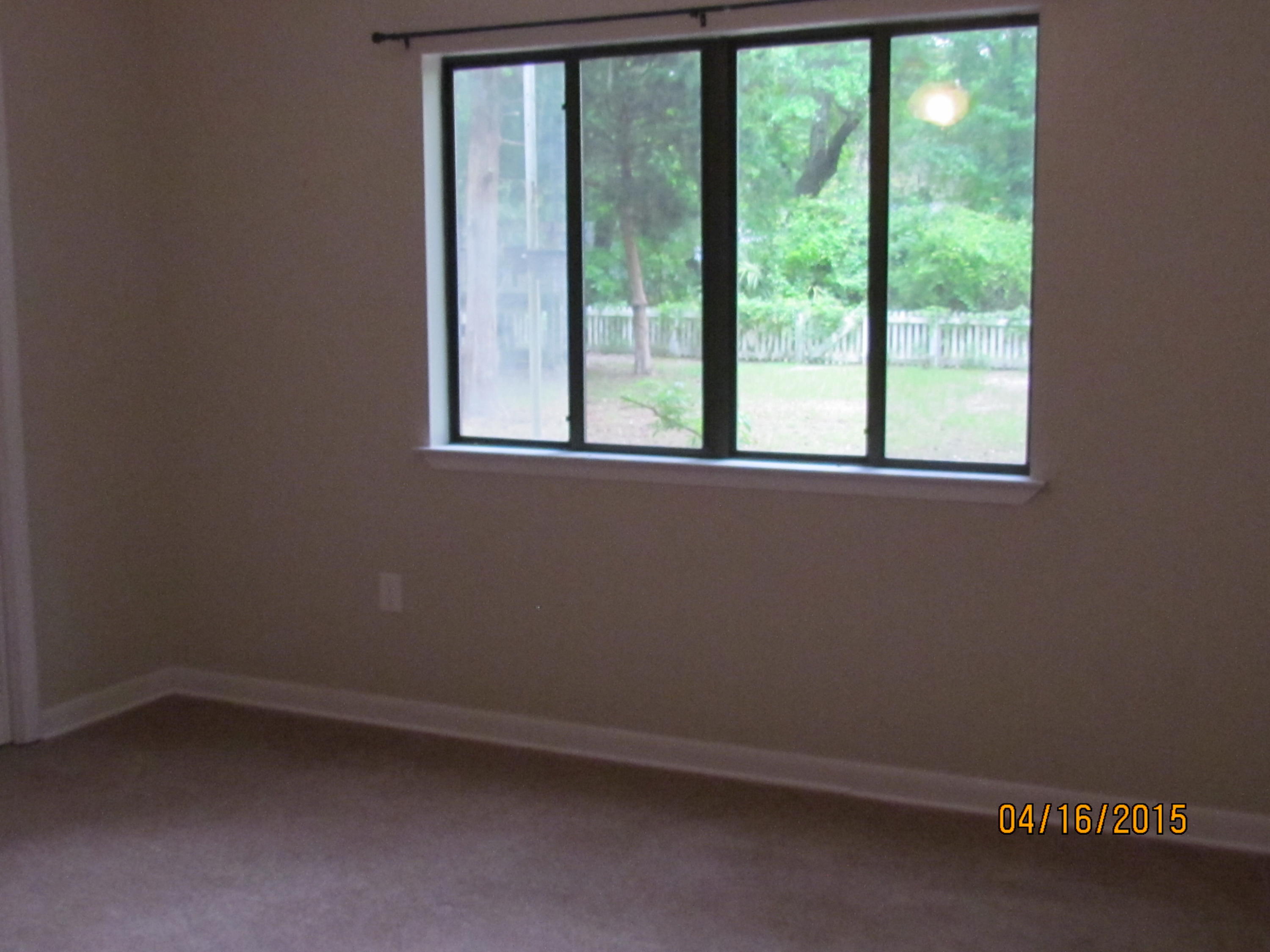 LAKE PIPPIN - Residential Lease