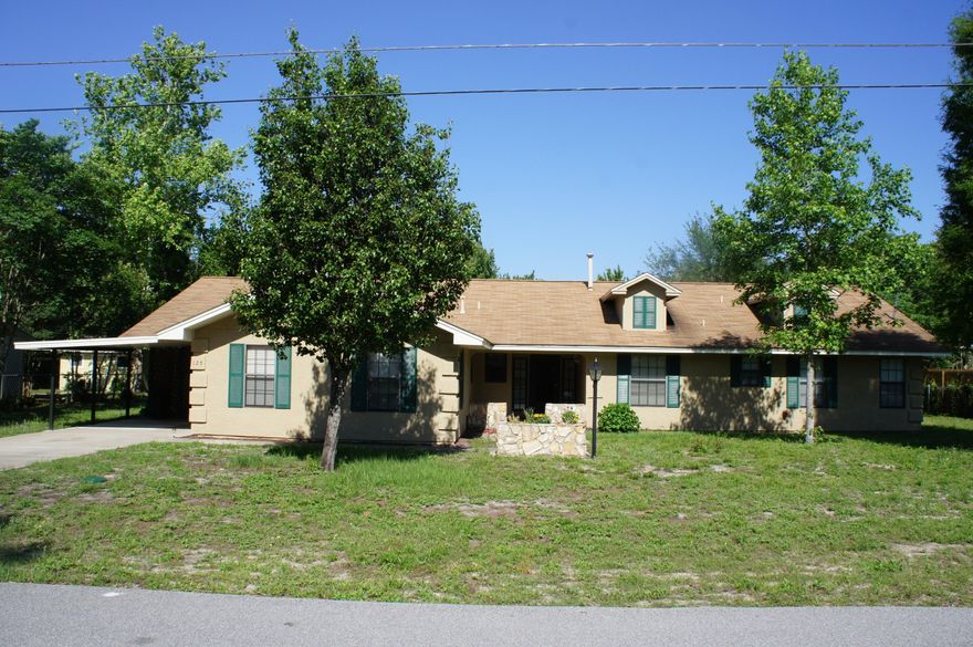STEAL OF A DEAL, AND NO HOA DUES! ESTATE OUT OF PROBATE AND SELLER SAYS BRING OFFER! NEED TO SELL! This home is the LARGEST 3 Bedroom / 3 Bath home available in Gulf Highlands boasting 3,190 total square feet (including a gigantic screened in porch) and 2,370 heated/ cooled square feet. This sprawling, ranch-style home is built on a triple lot and provides a growing family with tremendous space. The master bedroom spans the eastern end of the home and is a whopping 34 feet x 15 feet. There is a sunken living room for family entertainment, a dining area just outside the kitchen for family meals, and a den that could serve as an entertainment room or office. The extra two bedrooms in this home are very large with walk-in closets. Solid Bruce hardwood floors and $4,000 in brand new carpet.